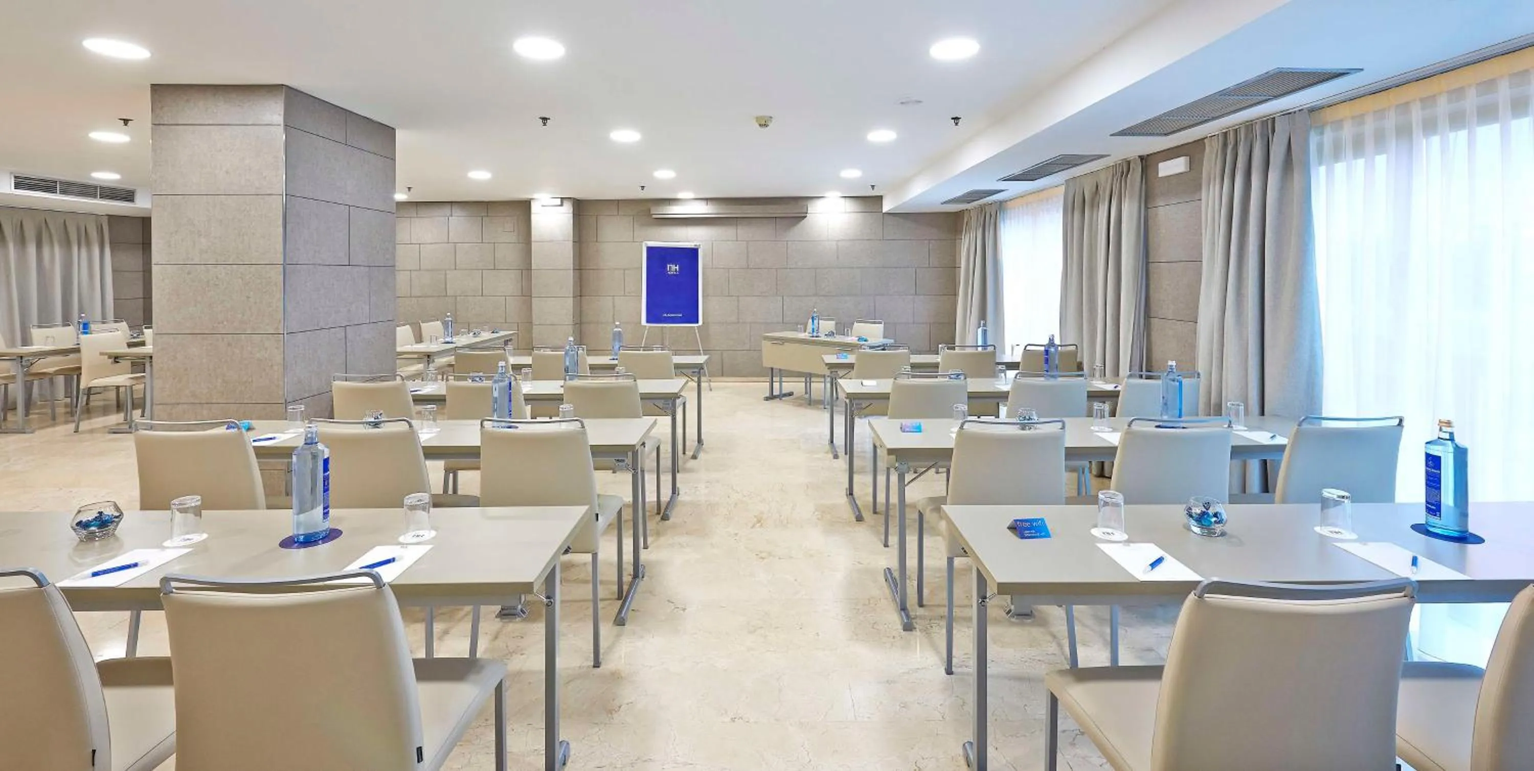 Meeting/conference room in NH Ciudad de Zaragoza