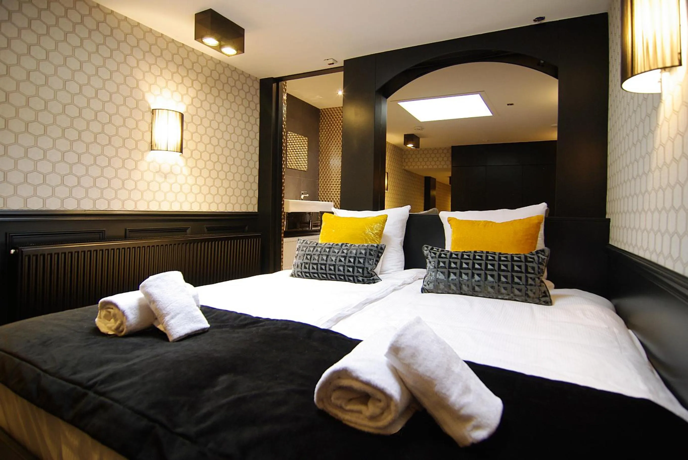 Bed in House of Freddy