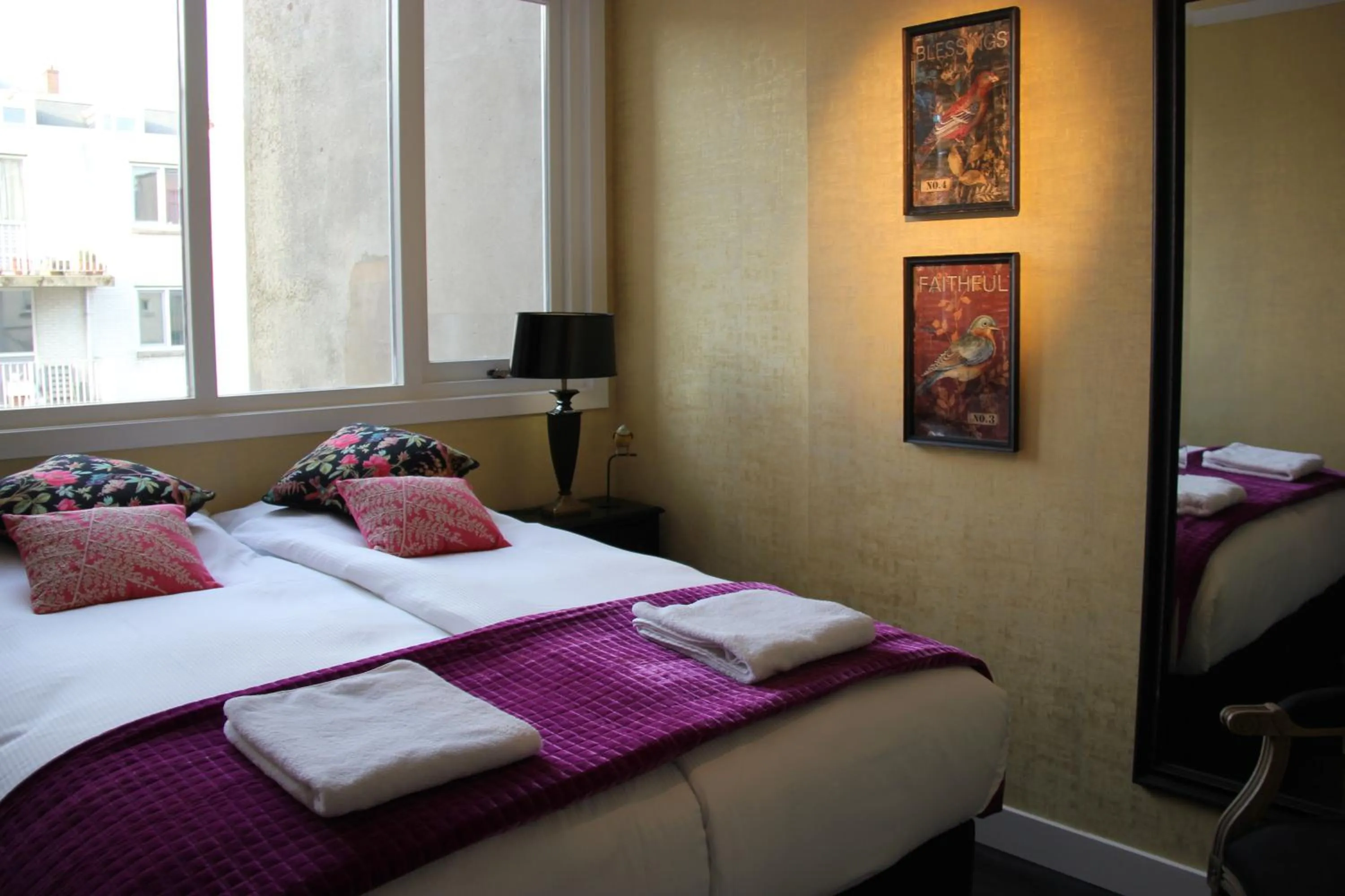 Bed in House of Freddy