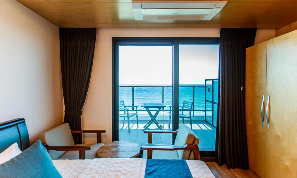 Bed in Cutie Pie Hotel