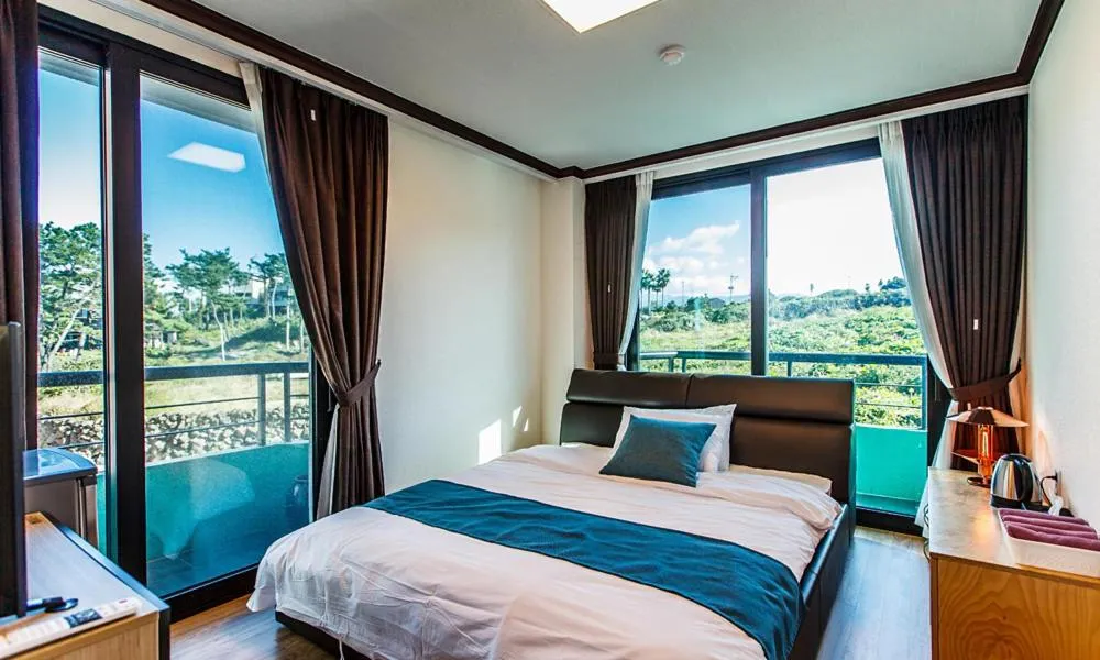 Bed in Cutie Pie Hotel