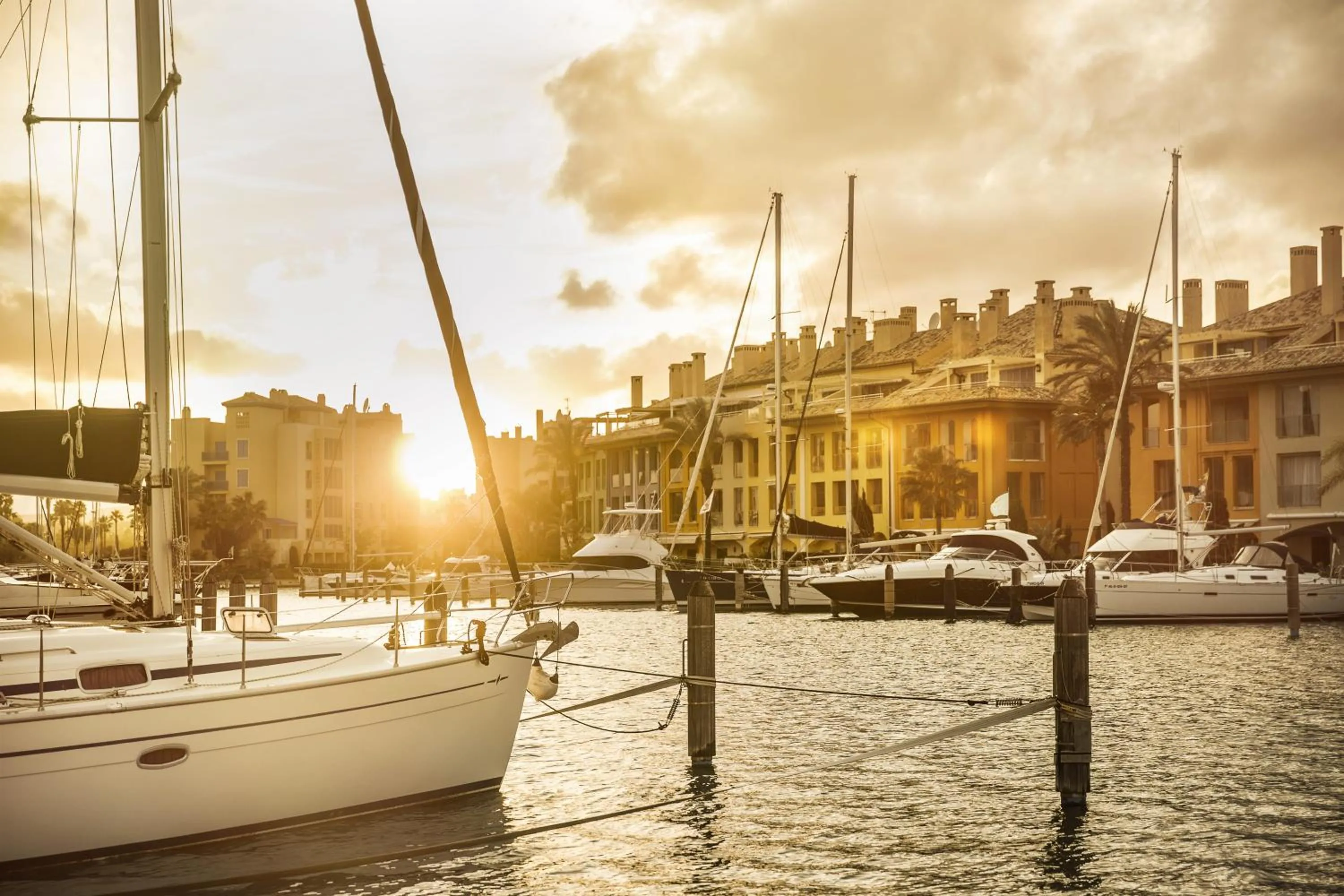 Entertainment in SO/ Sotogrande Spa & Golf Resort Hotel