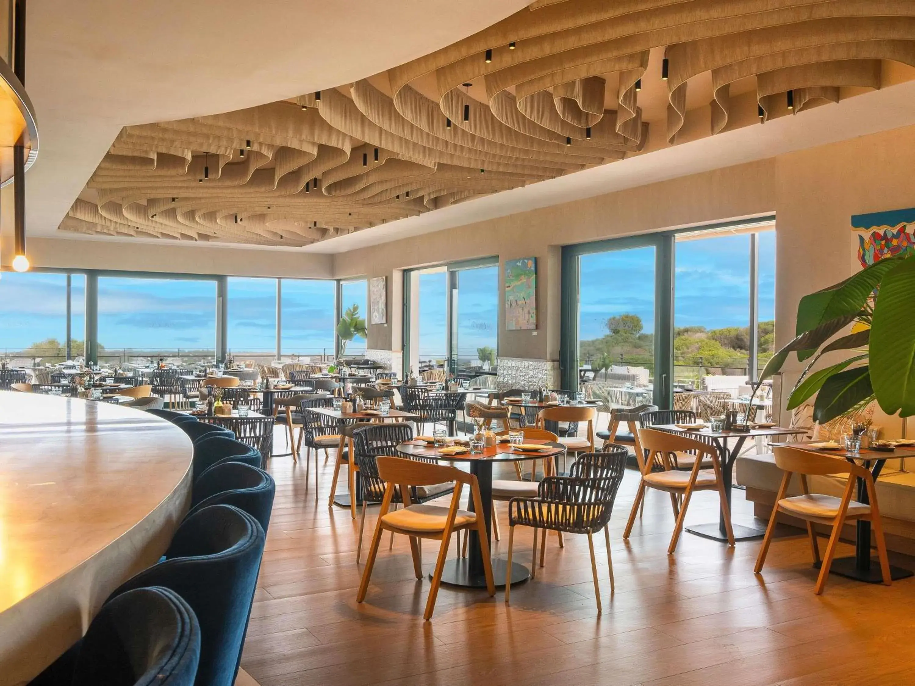 Restaurant/places to eat in SO/ Sotogrande Spa & Golf Resort Hotel Restaurant/places to eat in SO/ Sotogrande Spa & Golf Resort Hotel