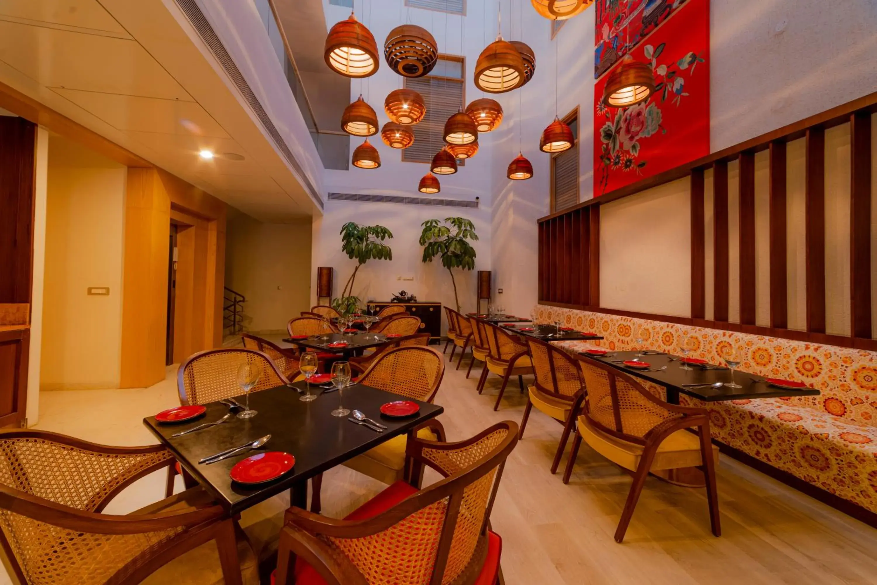 Restaurant/places to eat in ELLAA RESIDENCES Restaurant/places to eat in ELLAA RESIDENCES