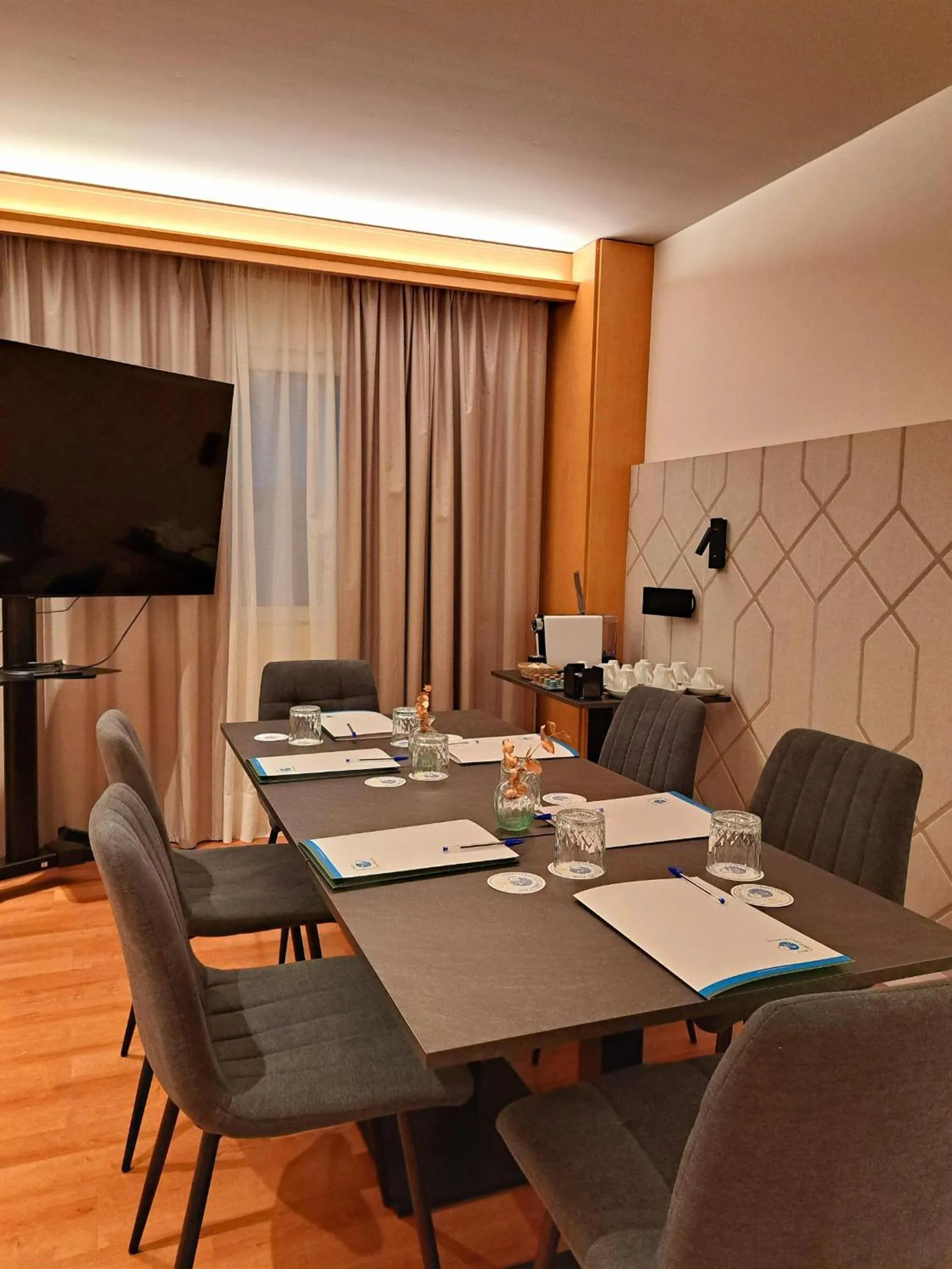 Meeting/conference room in Hotel Puerta Santander