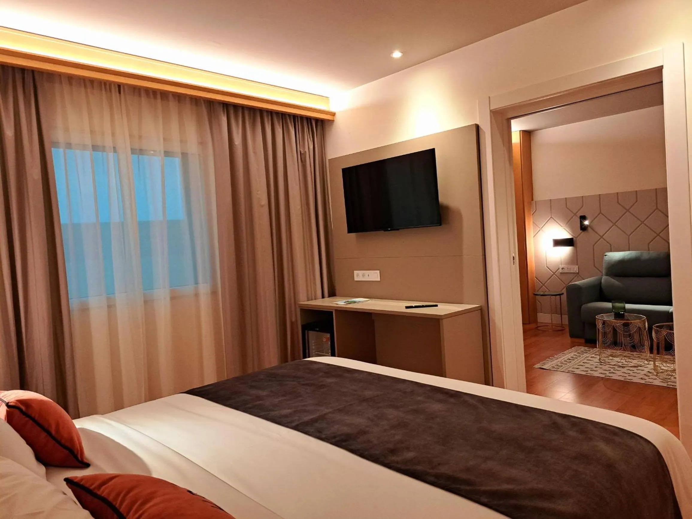 Photo of the whole room, Bed in Hotel Puerta Santander