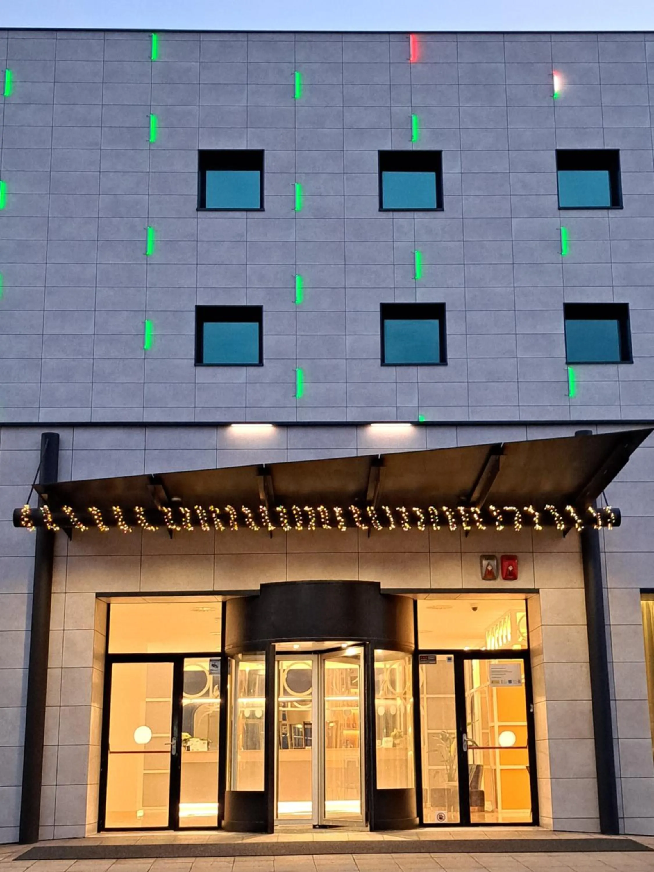 Facade/entrance in Hotel Puerta Santander