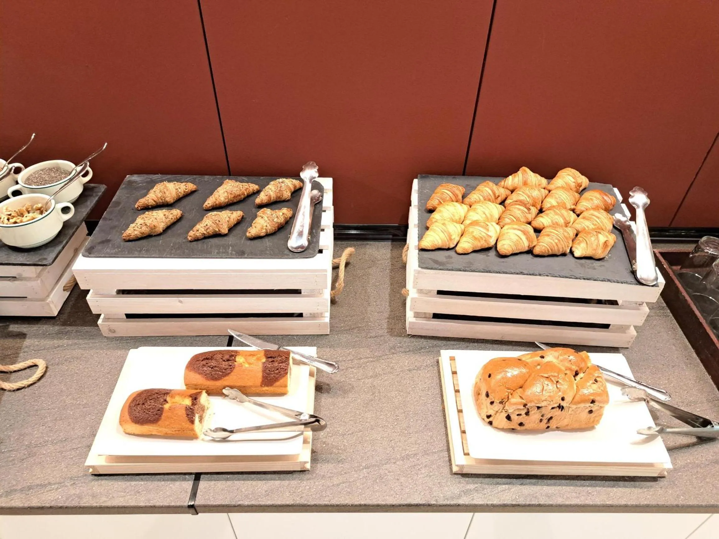 Breakfast in Hotel Puerta Santander