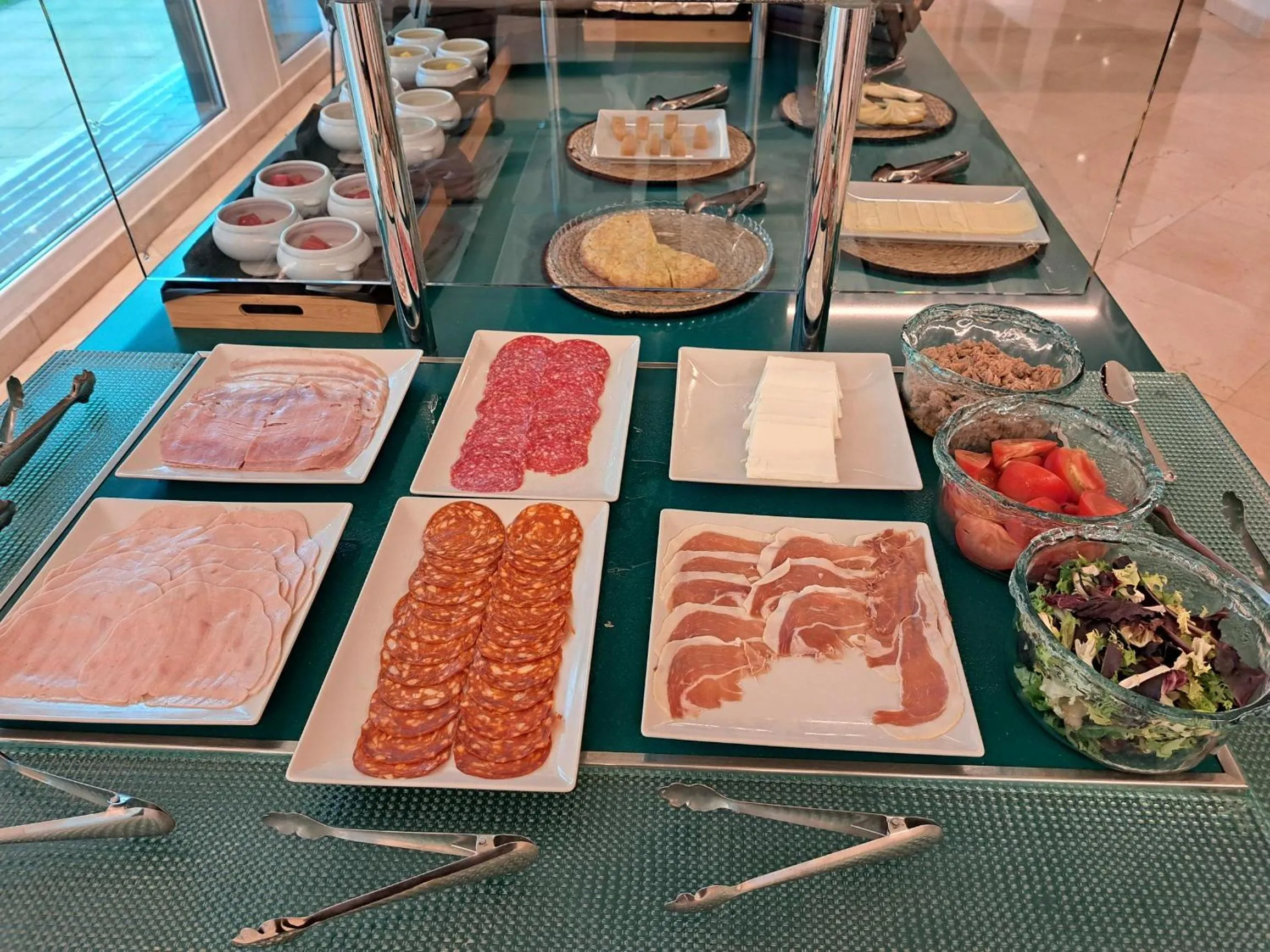 Breakfast in Hotel Puerta Santander