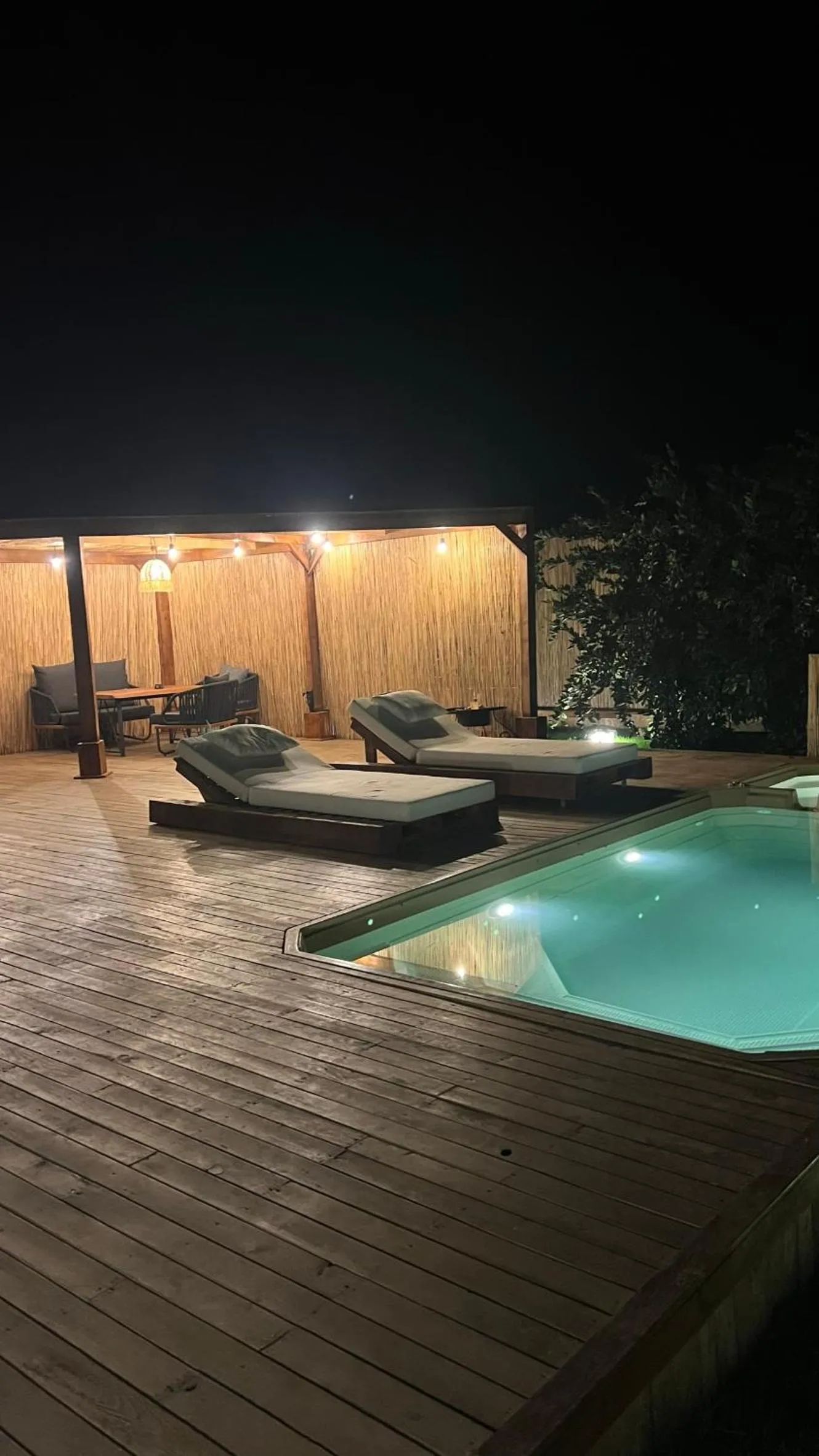 Night in Mandalin Glamping