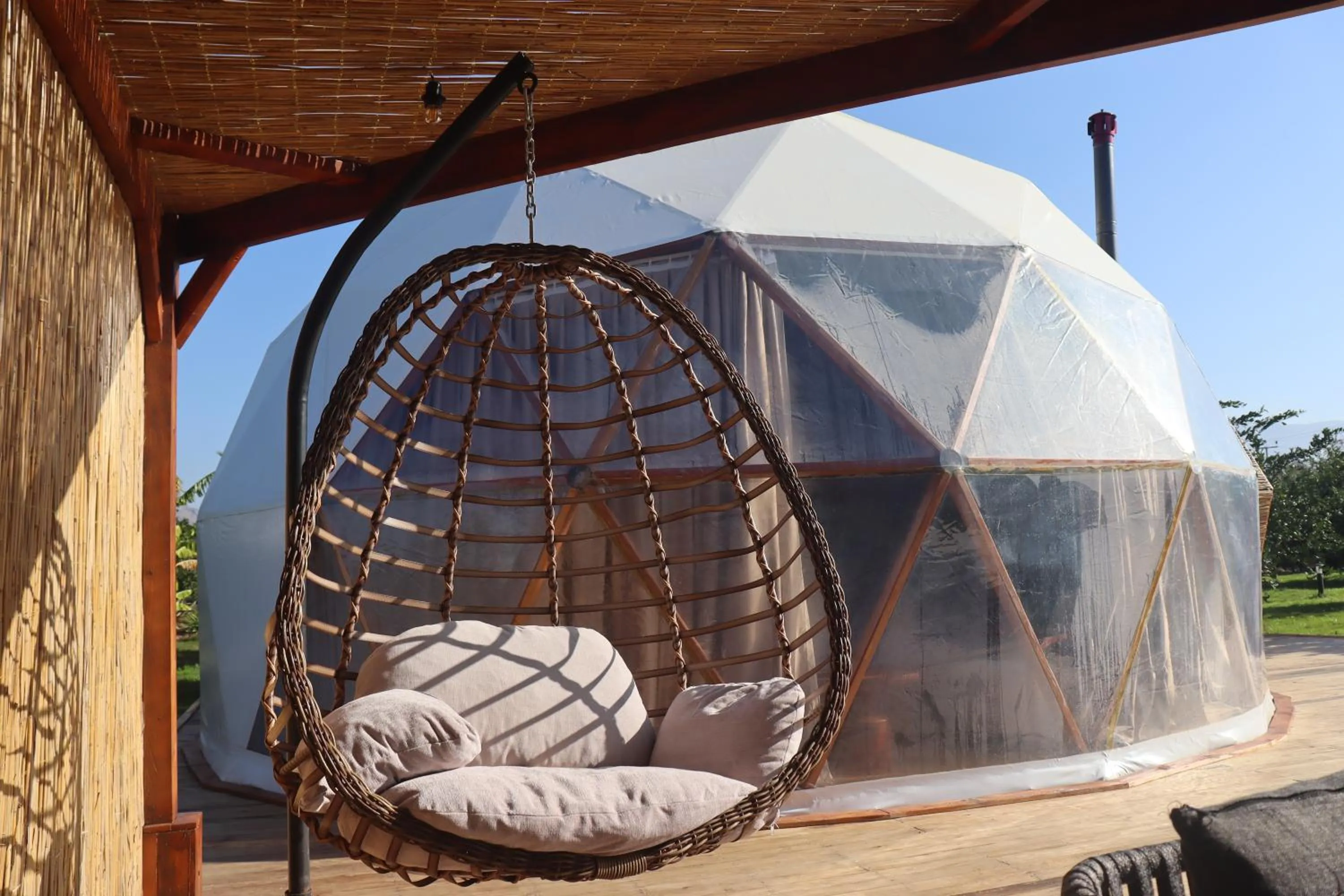 Patio in Mandalin Glamping