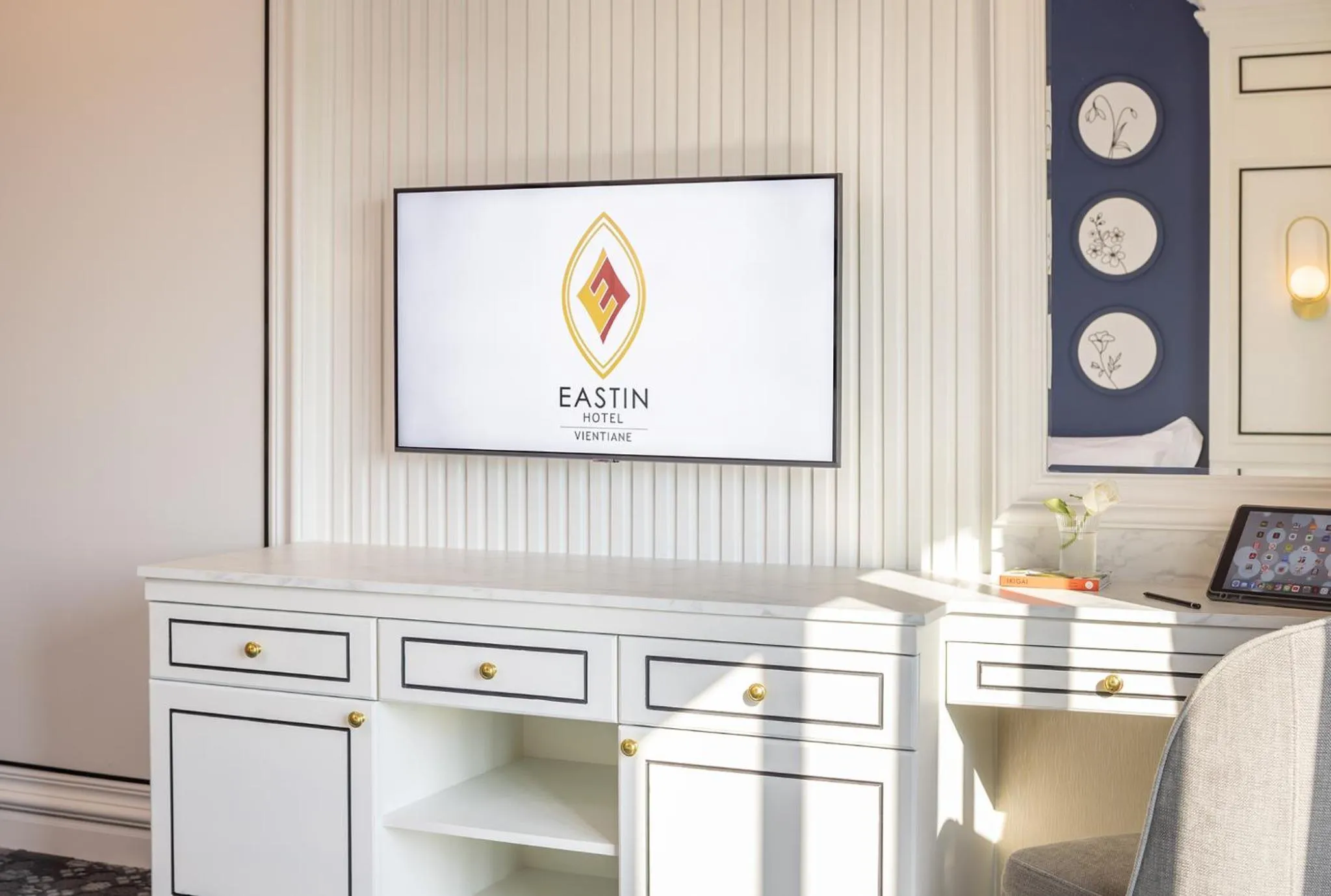 TV and multimedia in Eastin Hotel Vientiane