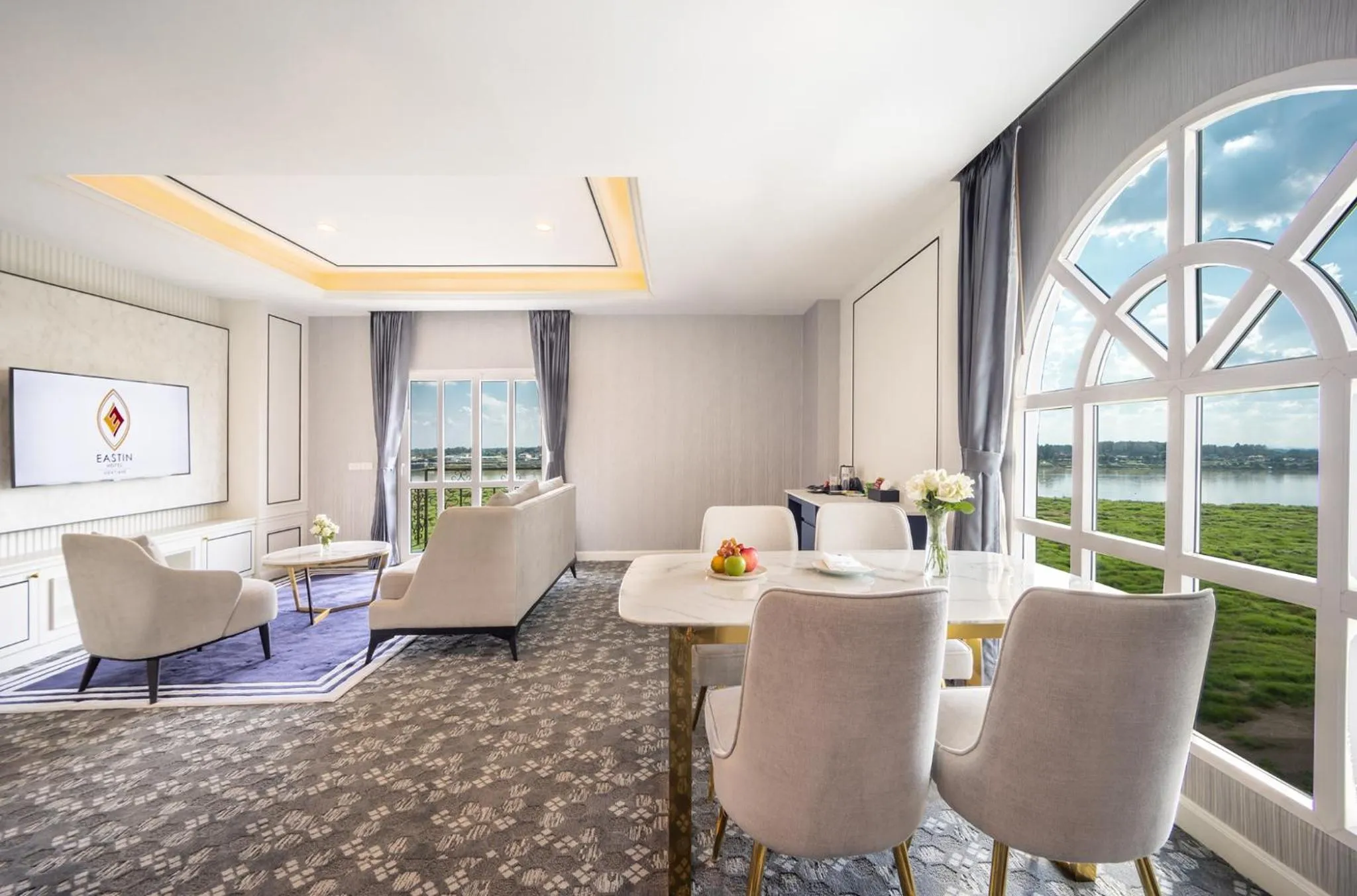 Living room in Eastin Hotel Vientiane