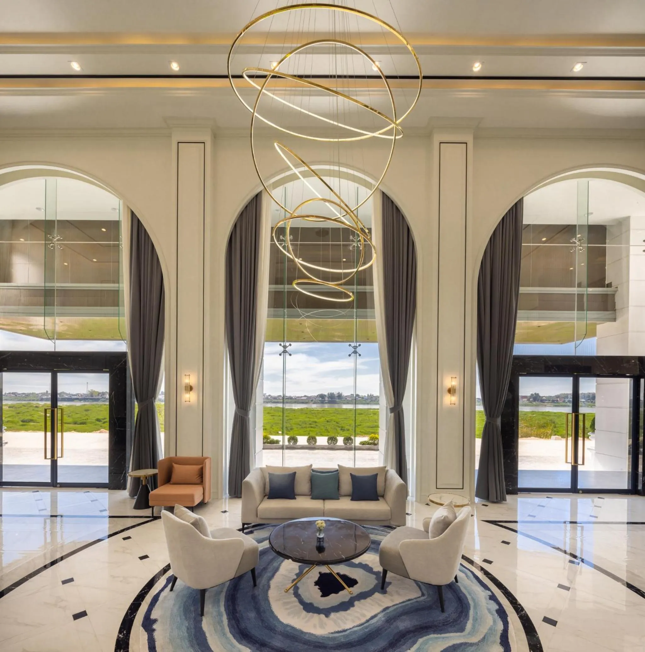 Lobby or reception in Eastin Hotel Vientiane