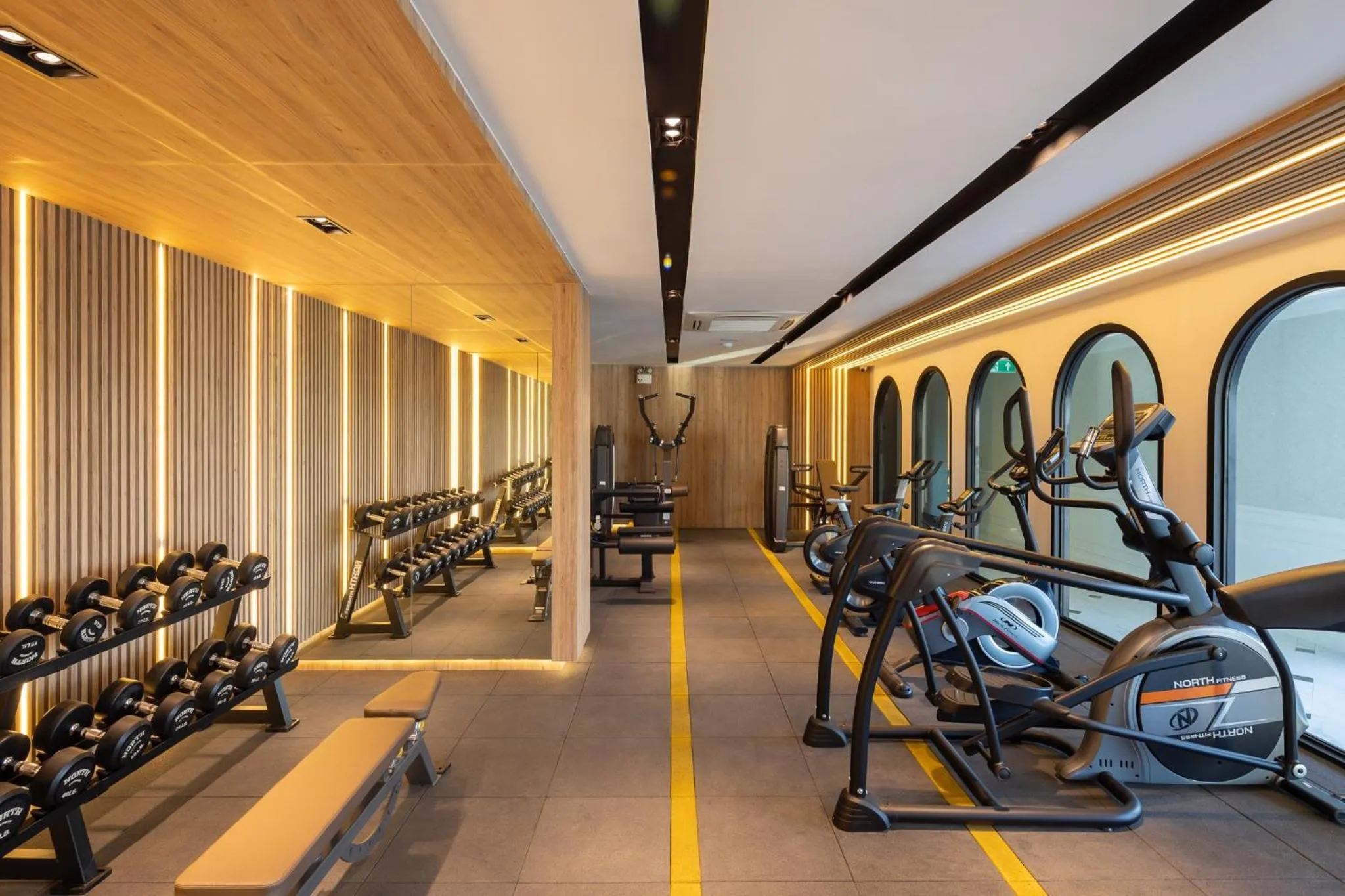 Fitness centre/facilities in Eastin Hotel Vientiane