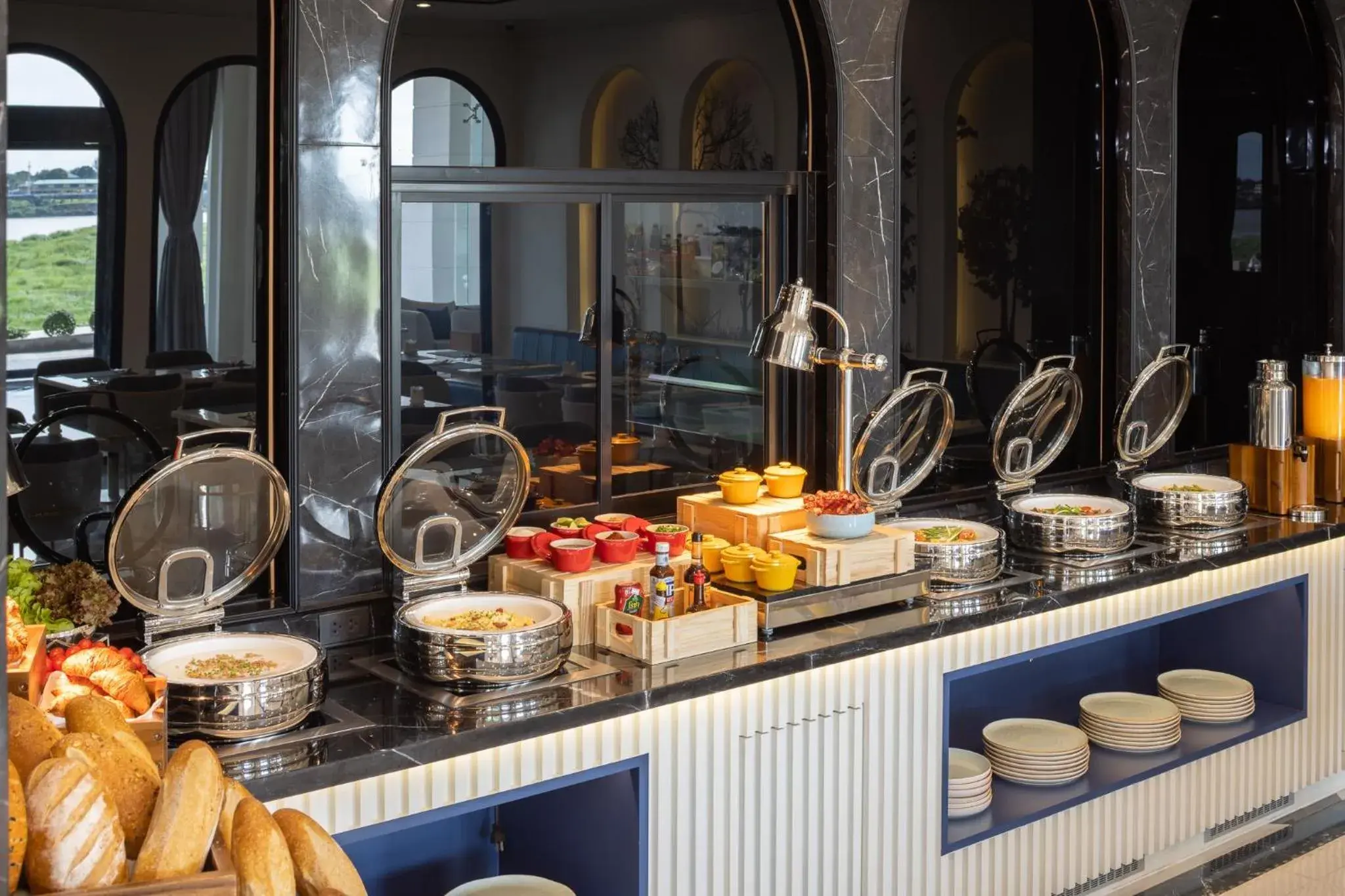 Breakfast in Eastin Hotel Vientiane Breakfast in Eastin Hotel Vientiane