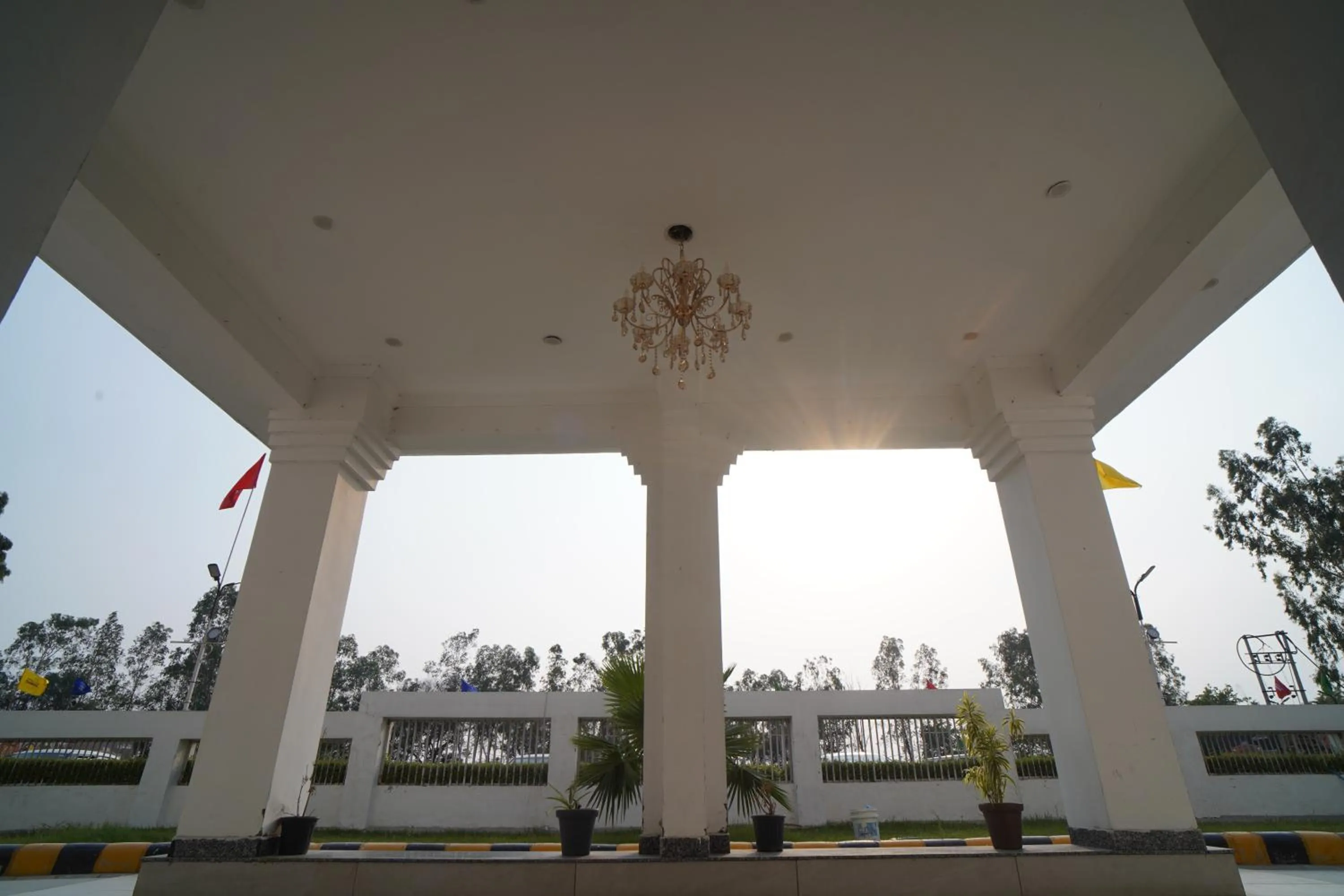 Property building in White House Country Inn By PEARL Luxury Hotel In Jhajjar