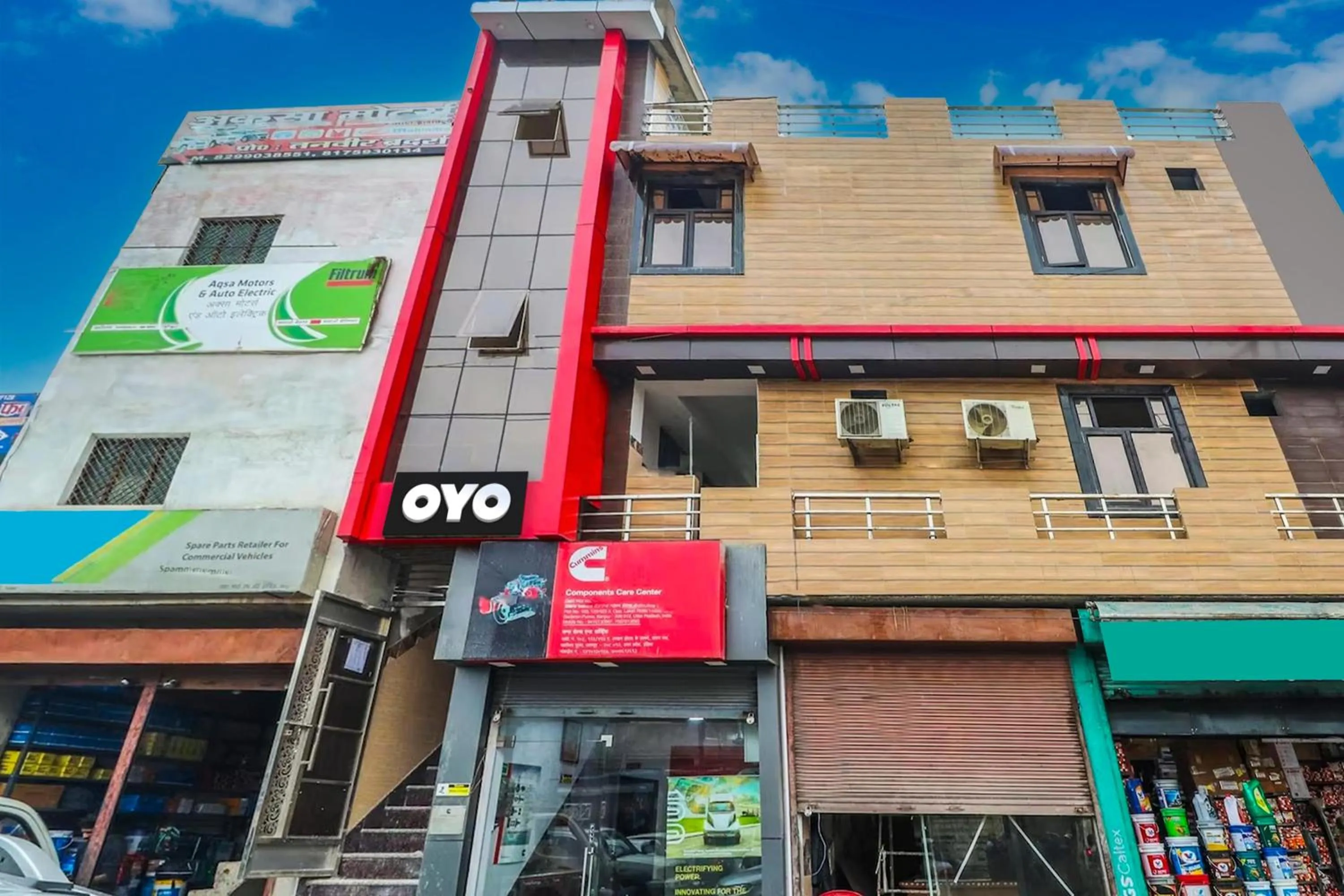 Facade/entrance in Hotel O by OYO Yatika Inn