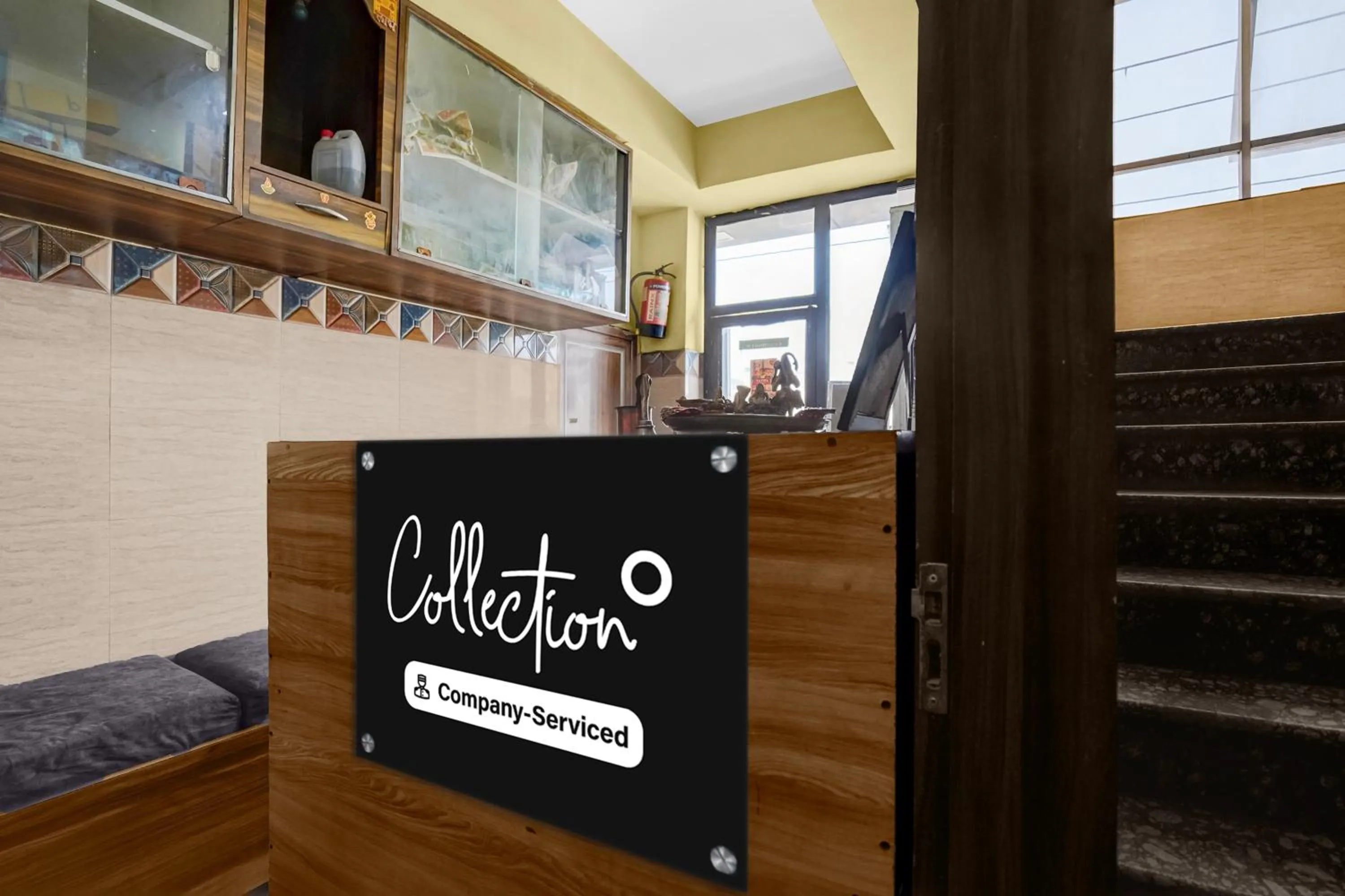 Lobby or reception in Super Collection O JK Temple Kanpur Formerly Yatika Inn