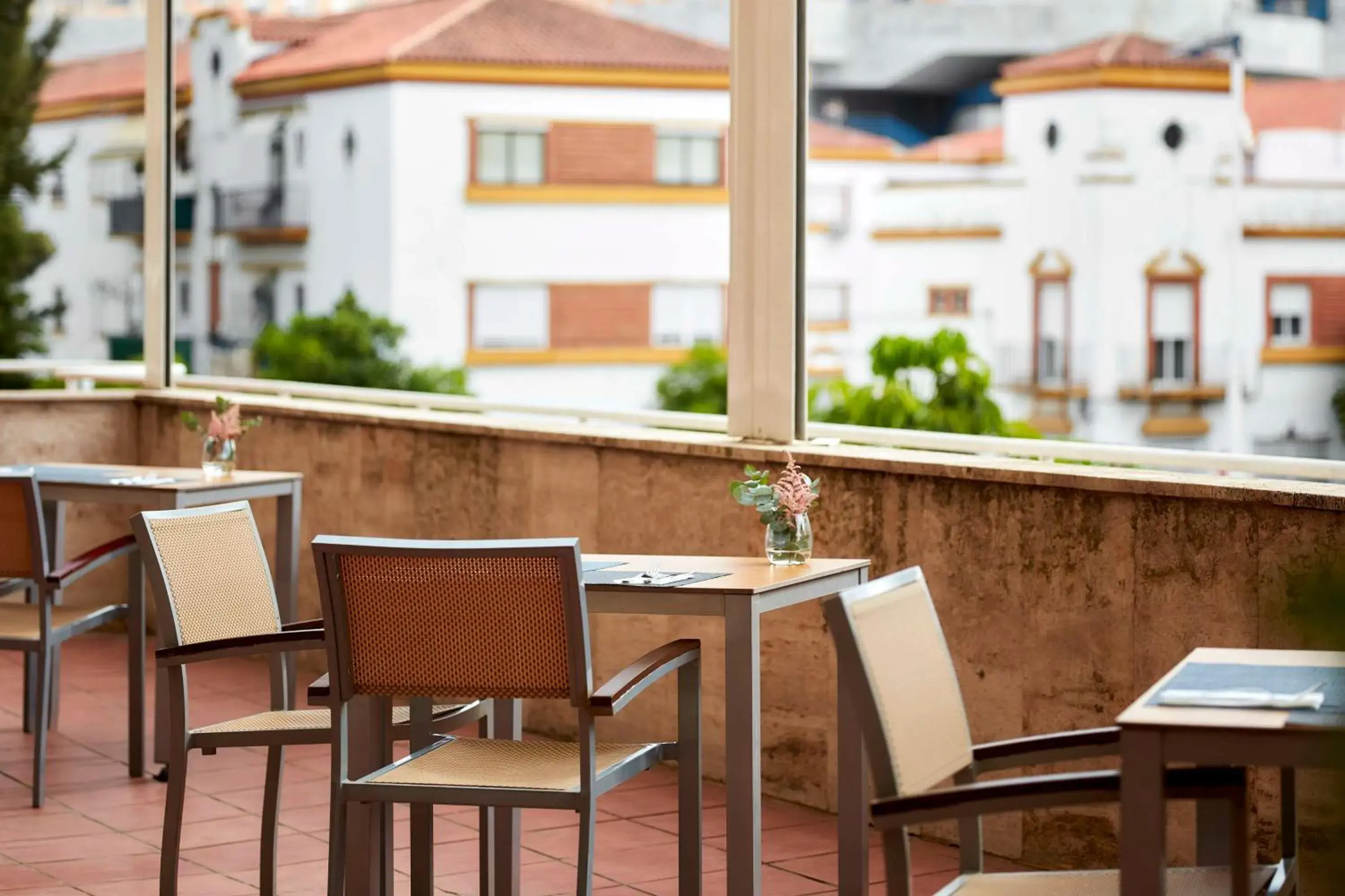 Restaurant/places to eat in NH Luz Huelva Restaurant/places to eat in NH Luz Huelva