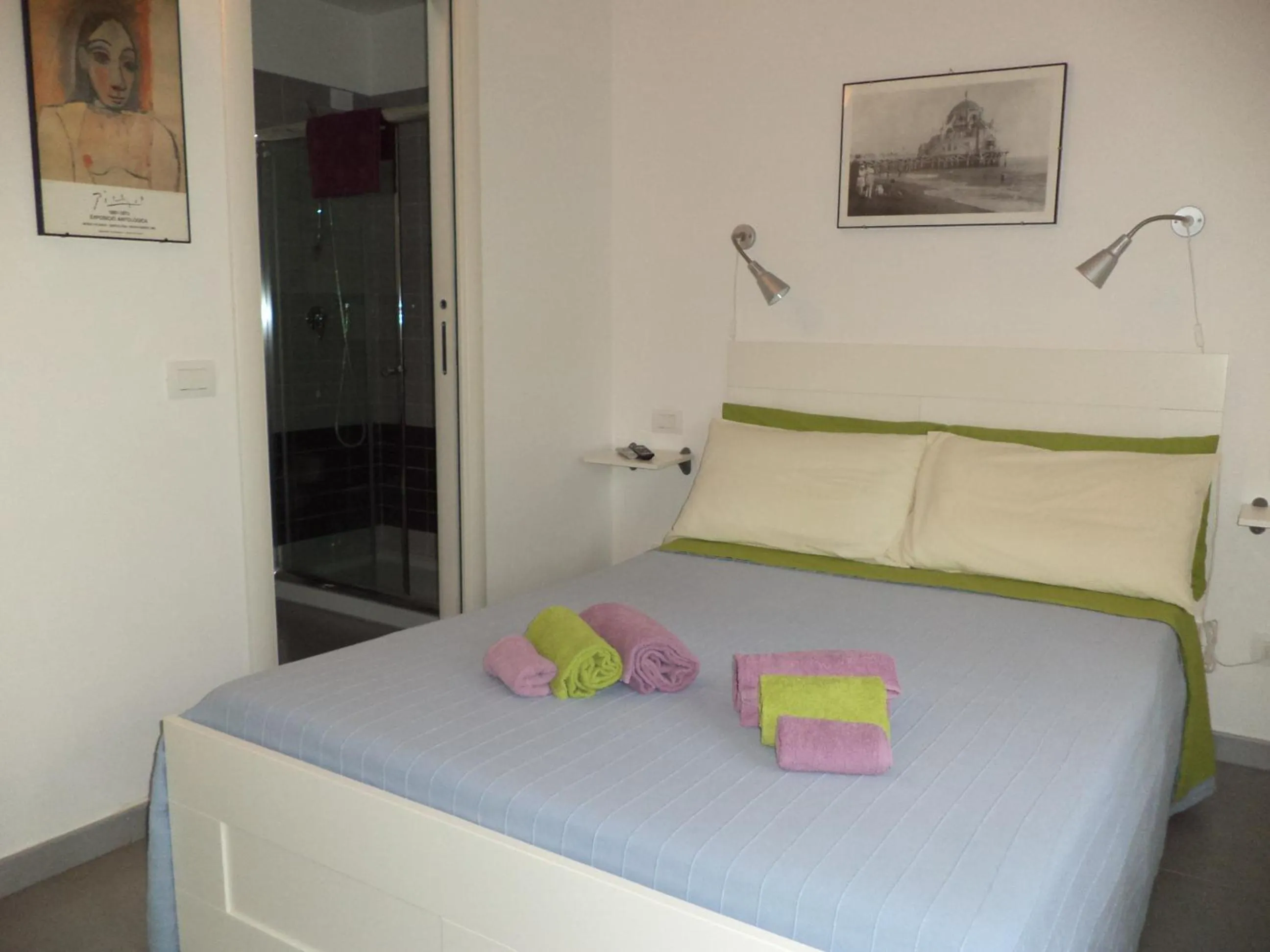 Bedroom, Bed in Gens Mundi B&B