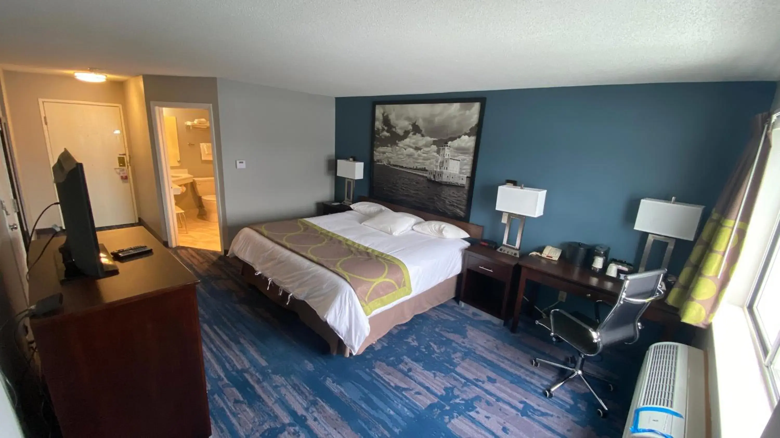 Bed in Super 8 by Wyndham Prairie Du Chien