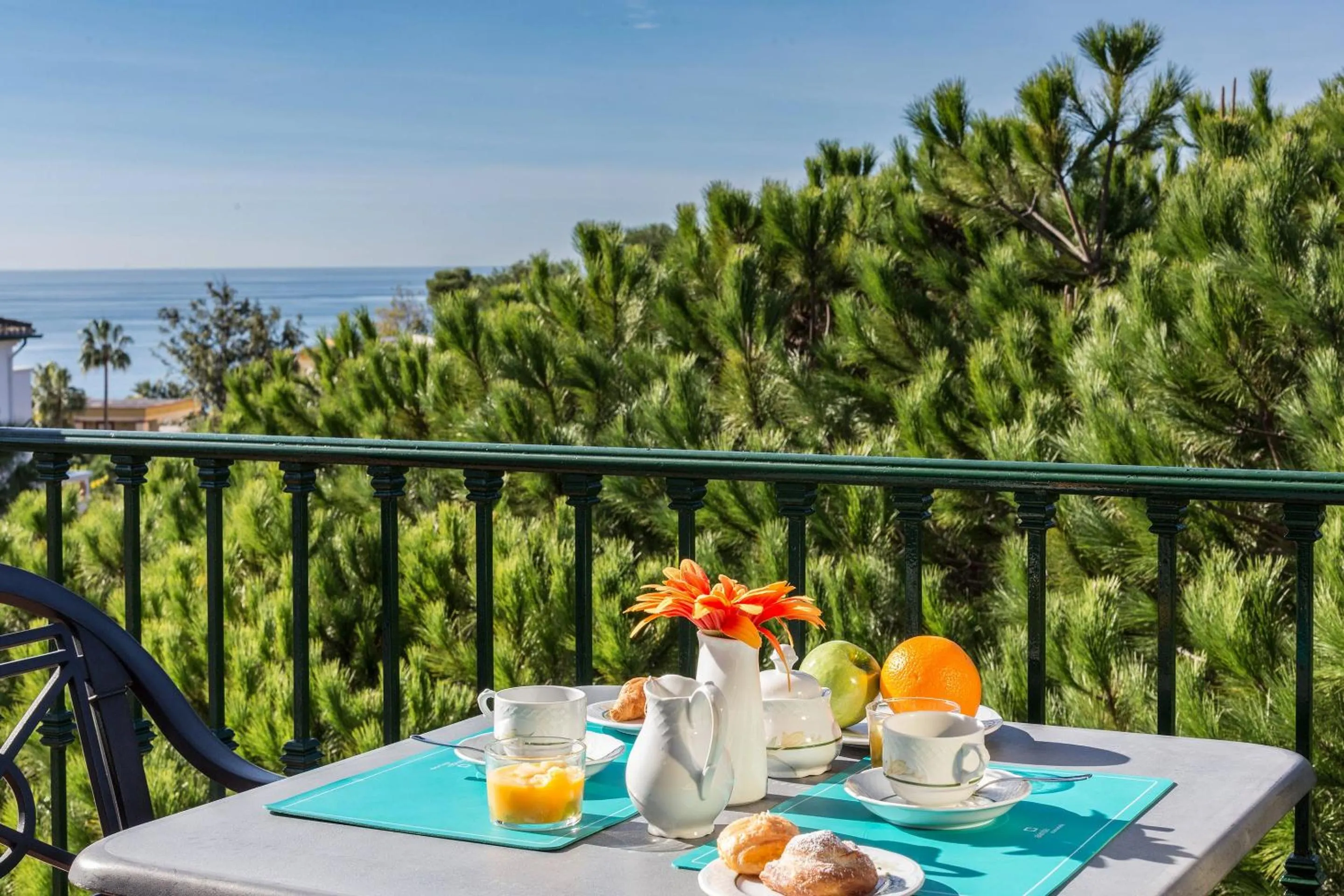 Garden view in Ona Alanda Club Marbella