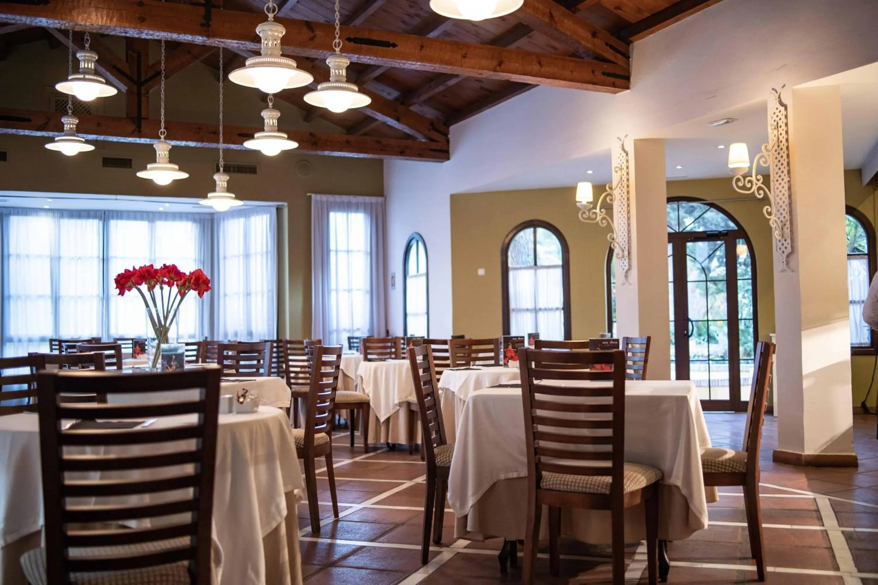 Restaurant/places to eat in Ona Alanda Club Marbella