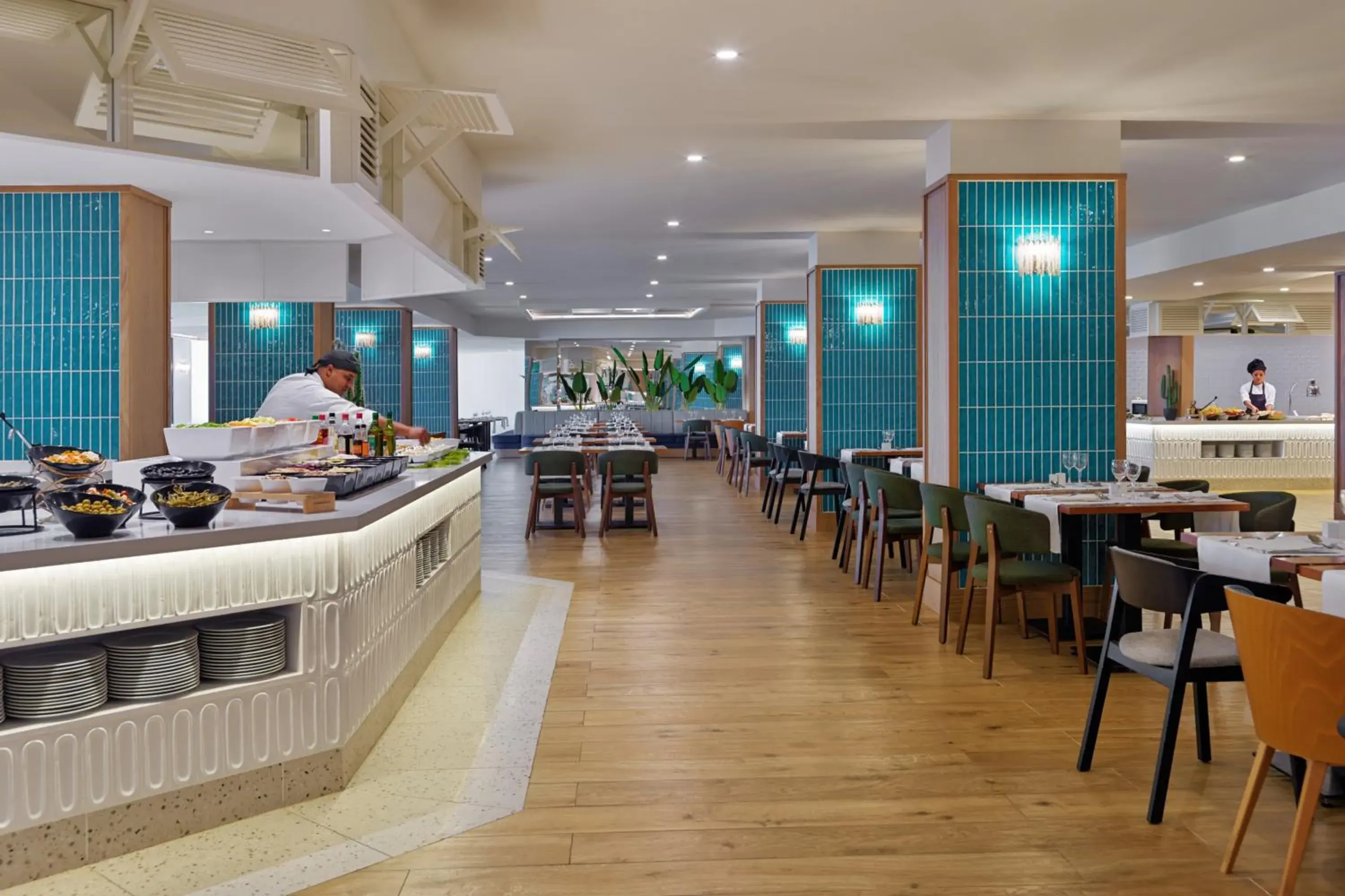 Restaurant/places to eat in H10 Conquistador Restaurant/places to eat in H10 Conquistador