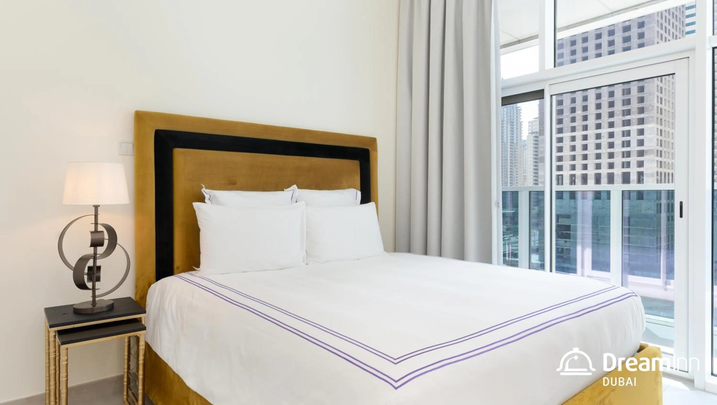 Bedroom in Dream Inn Apartments - Marina Arcade Tower