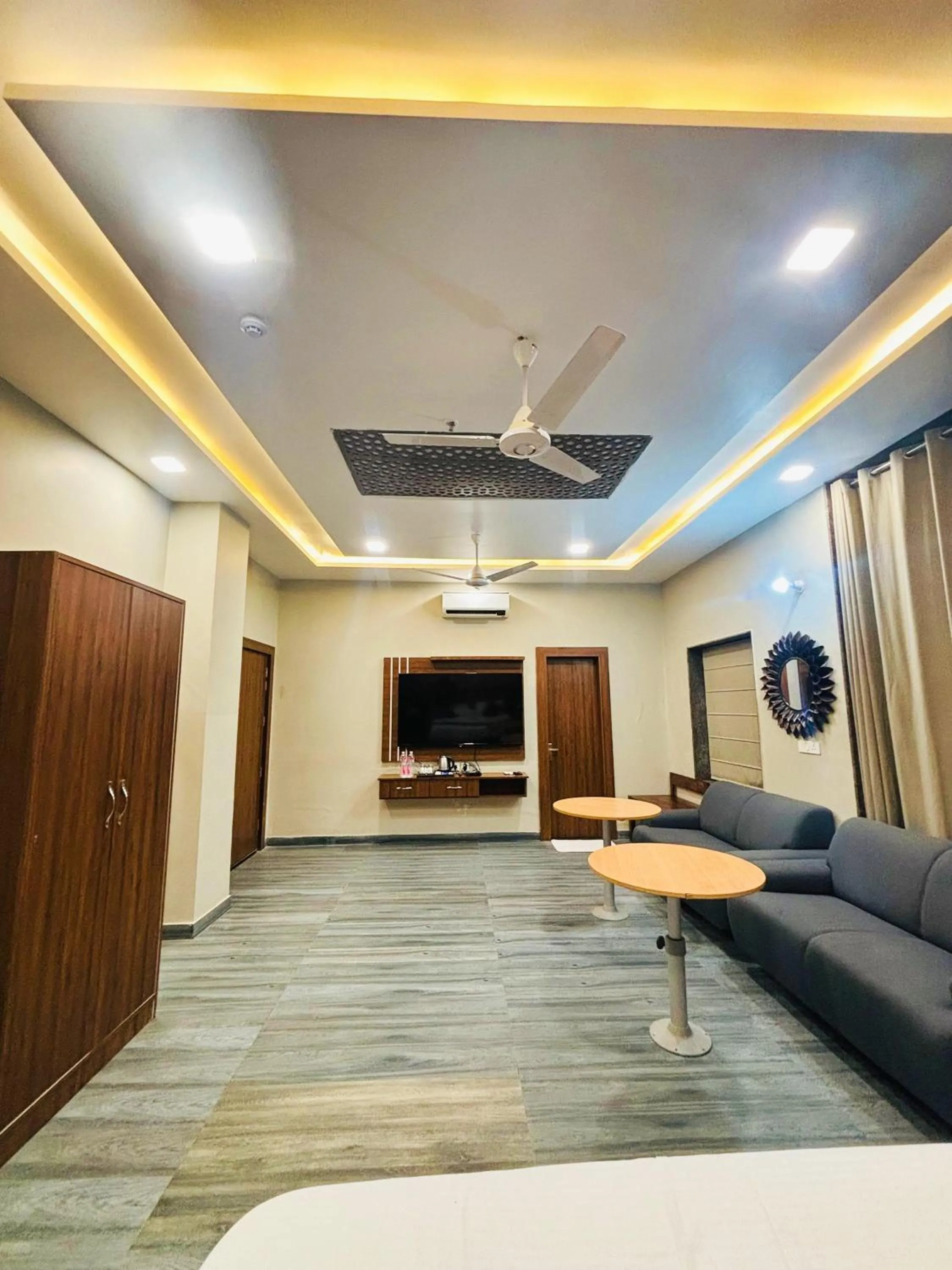 TV and multimedia in Vinn Amar Vilas by Vesta