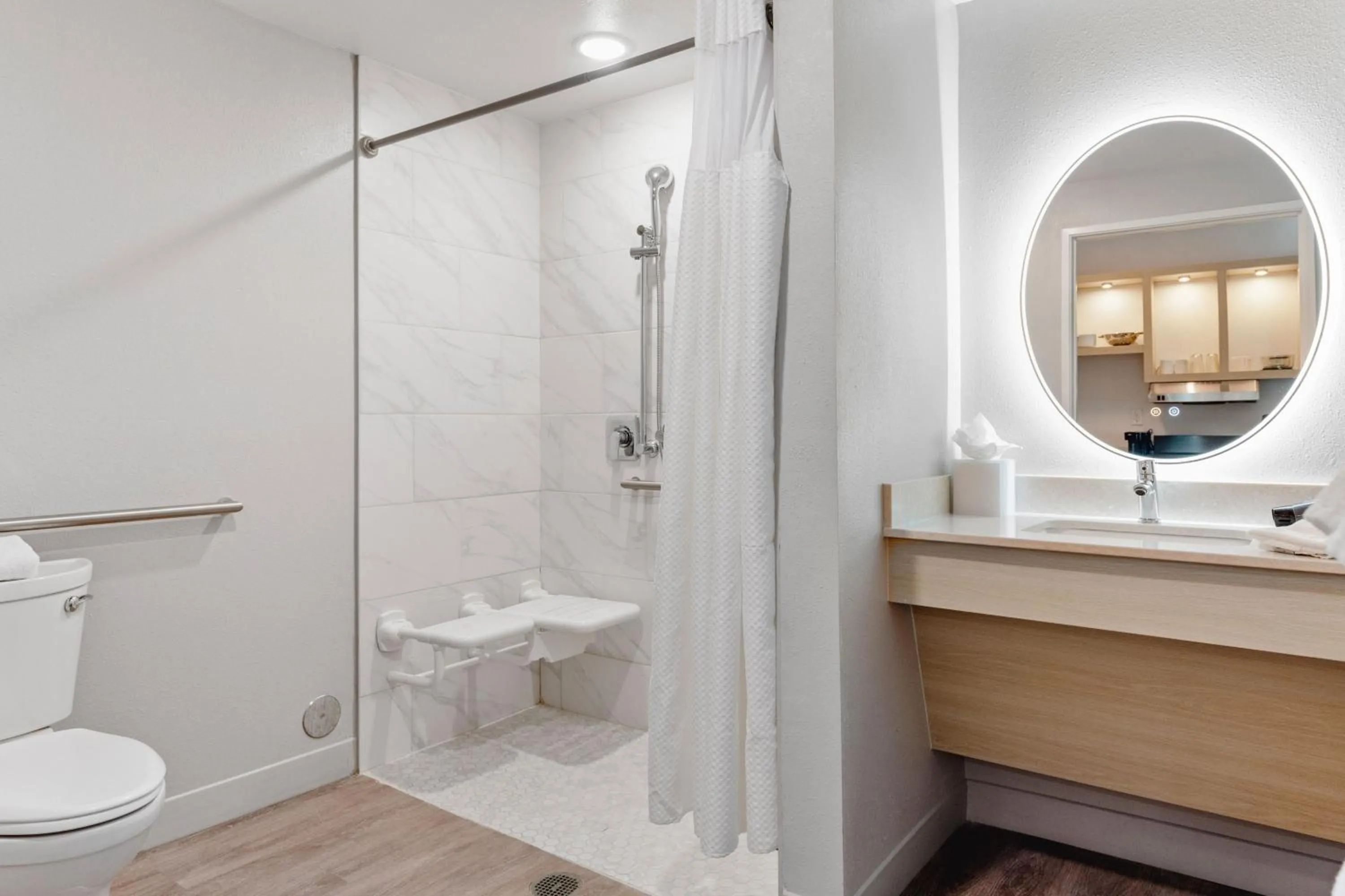 Bathroom in TownePlace Suites by Marriott Pueblo Downtown