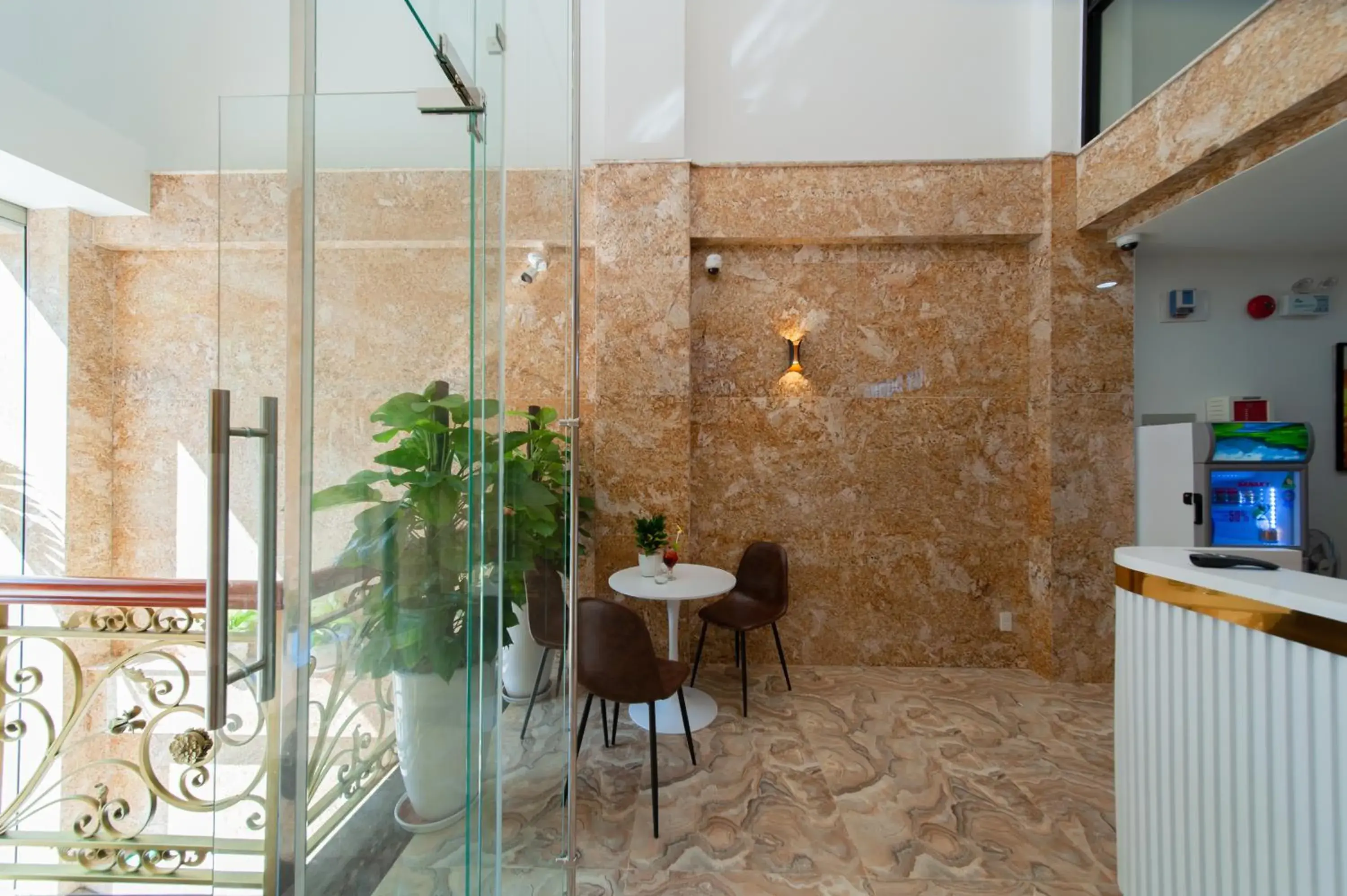 Lobby or reception in Uy Dương Hotel & Apartment - Nha Trang Lobby or reception in Uy Dương Hotel & Apartment - Nha Trang