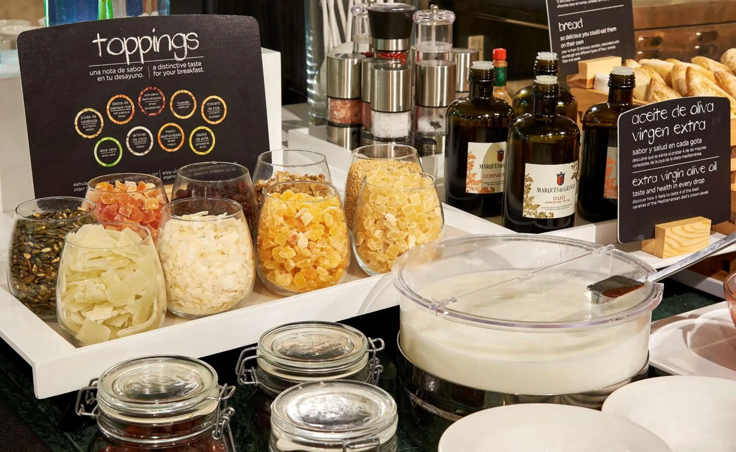 Breakfast in NH Lleida Pirineos Breakfast in NH Lleida Pirineos