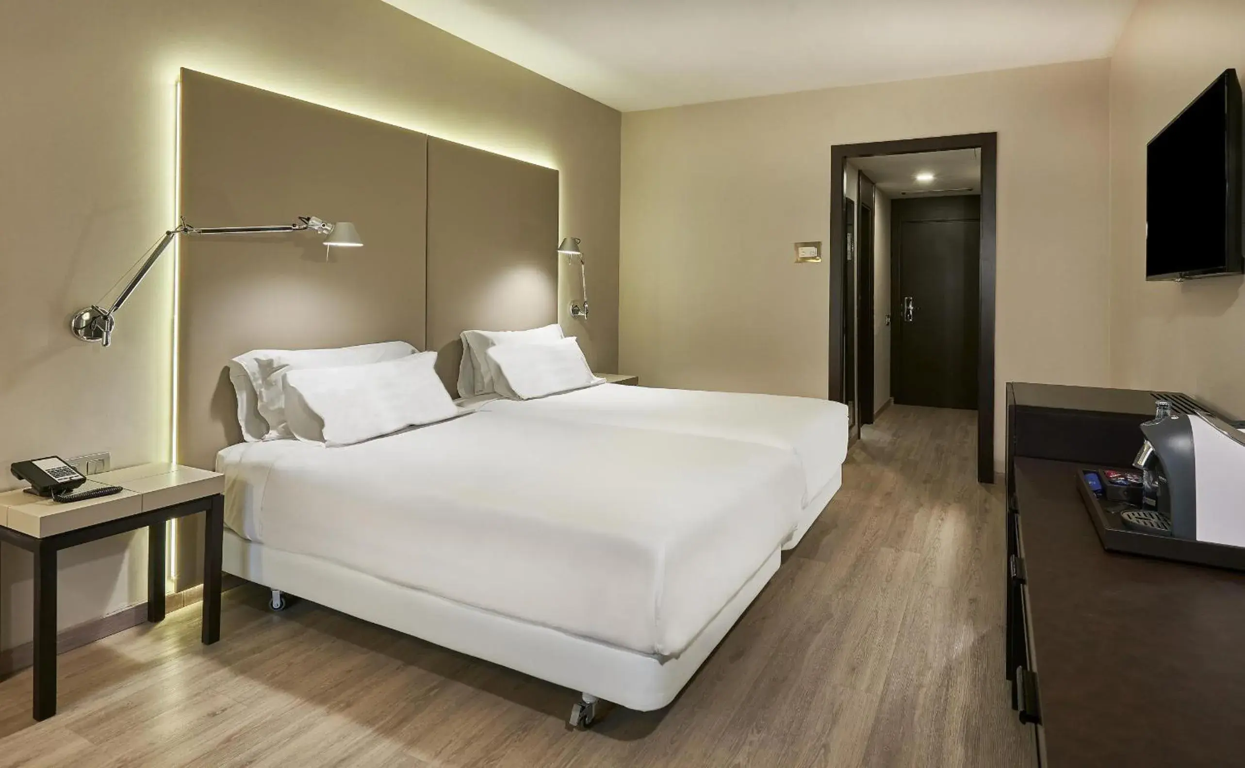 NH Lleida Pirineos NH Lleida Pirineos