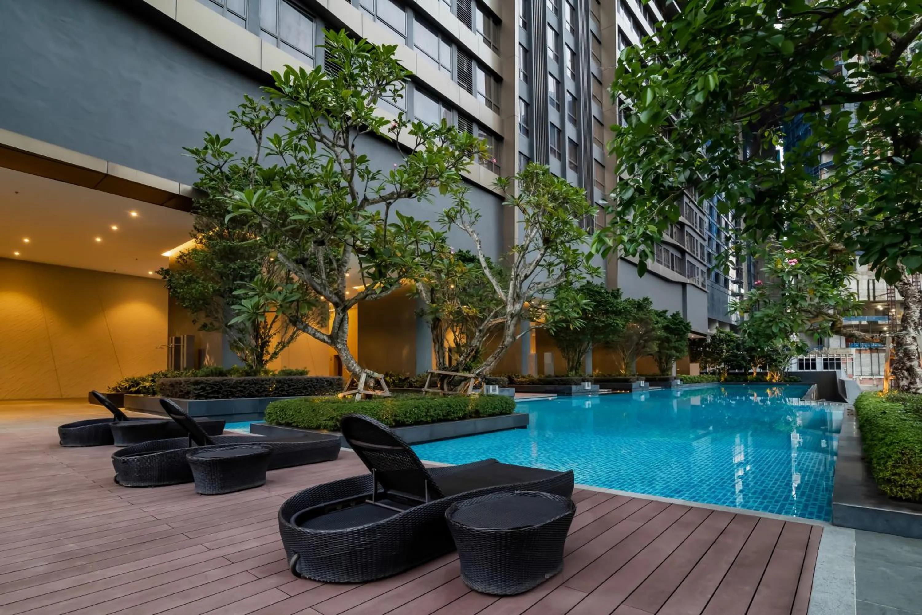 Swimming pool in 8 Kia Peng Residences by Times 8