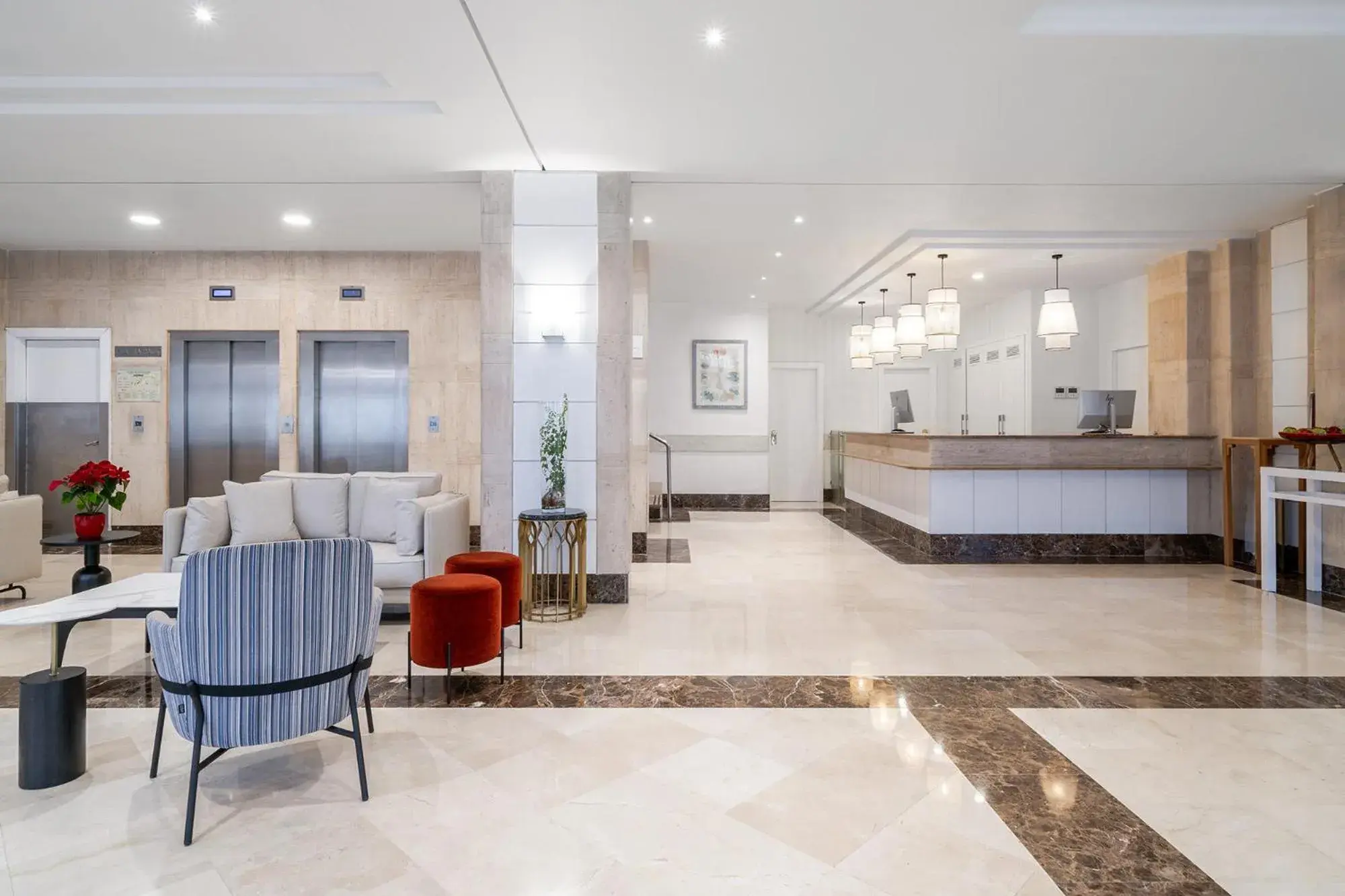 Lobby or reception in Exe Pozuelo Lobby or reception in Exe Pozuelo