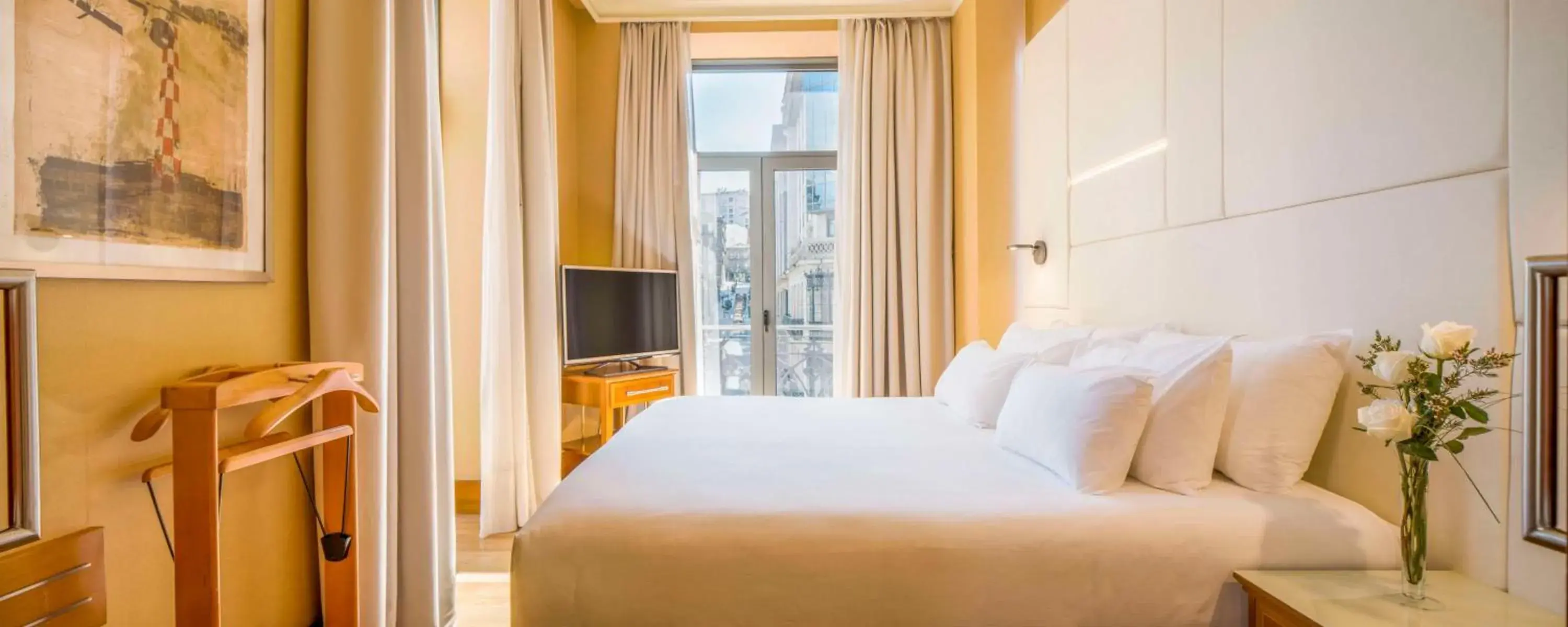 Bedroom, Bed in NH Collection Vigo Bedroom, Bed in NH Collection Vigo