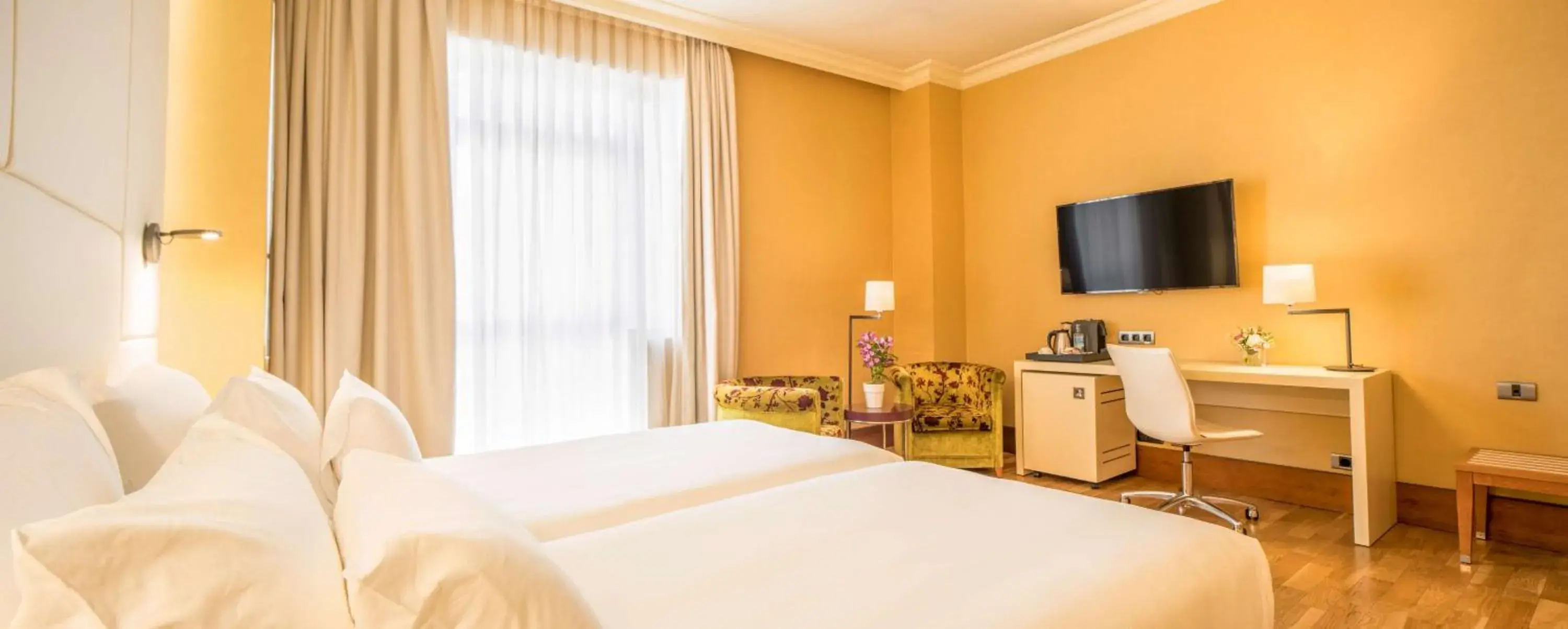 Bedroom, Bed in NH Collection Vigo Bedroom, Bed in NH Collection Vigo