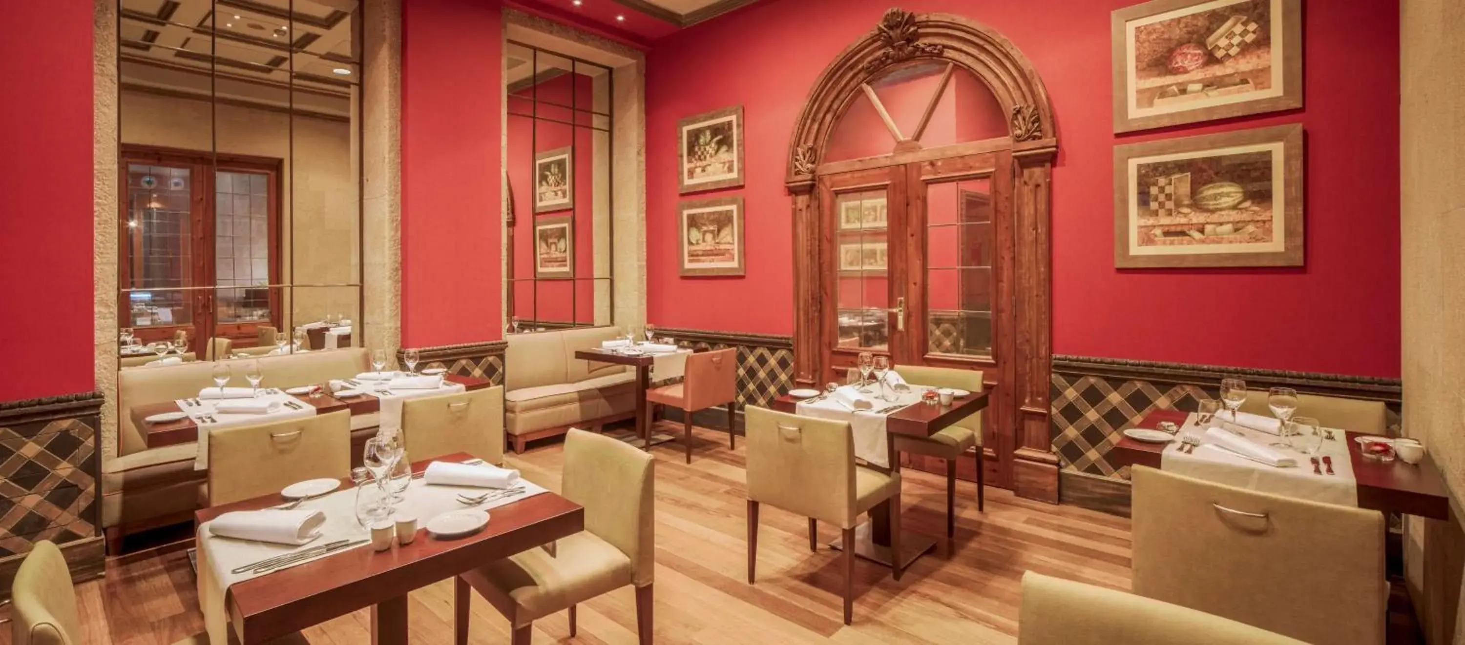 Restaurant/places to eat in NH Collection Vigo Restaurant/places to eat in NH Collection Vigo