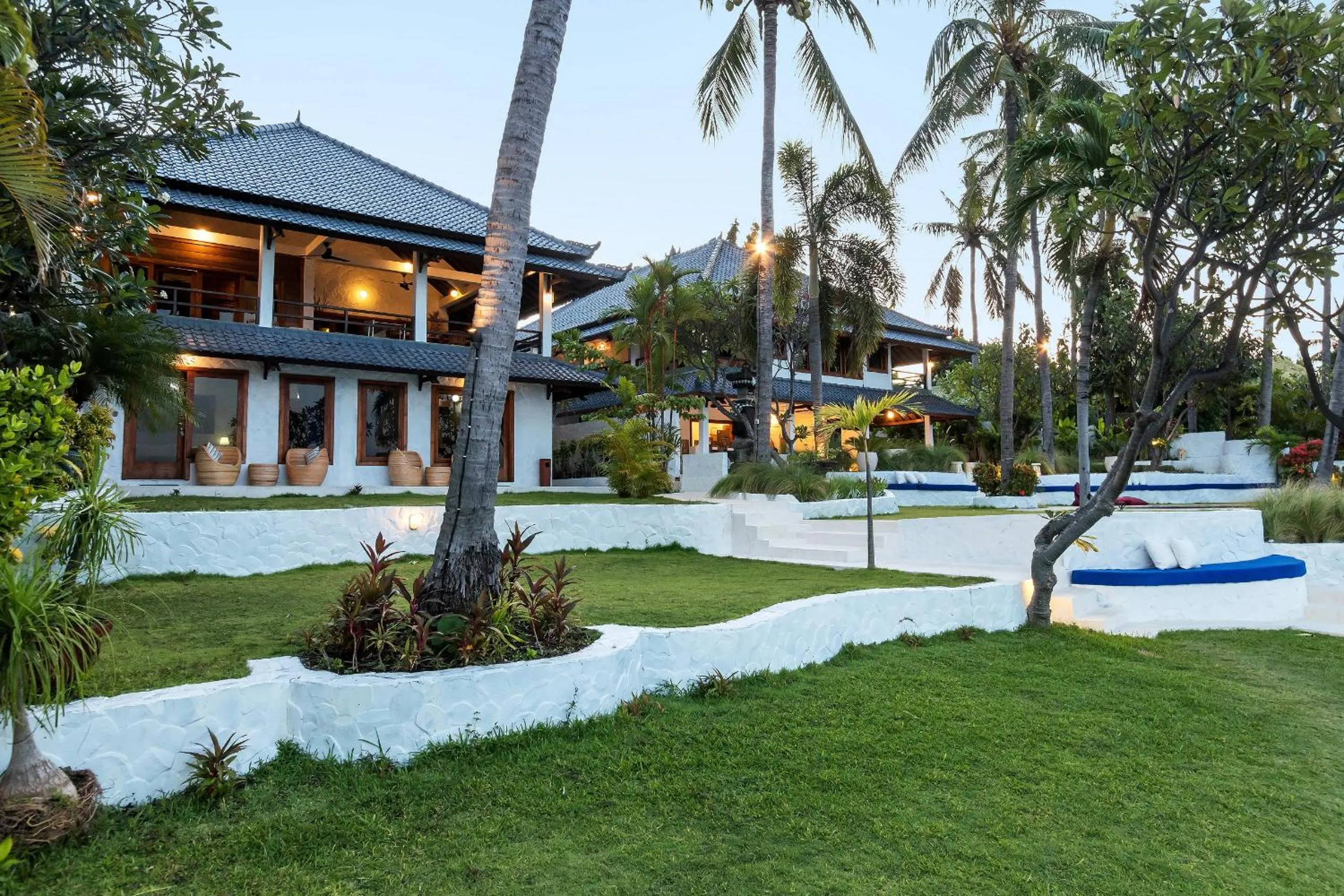 Property building in Kanna Seafront Estate Tulamben