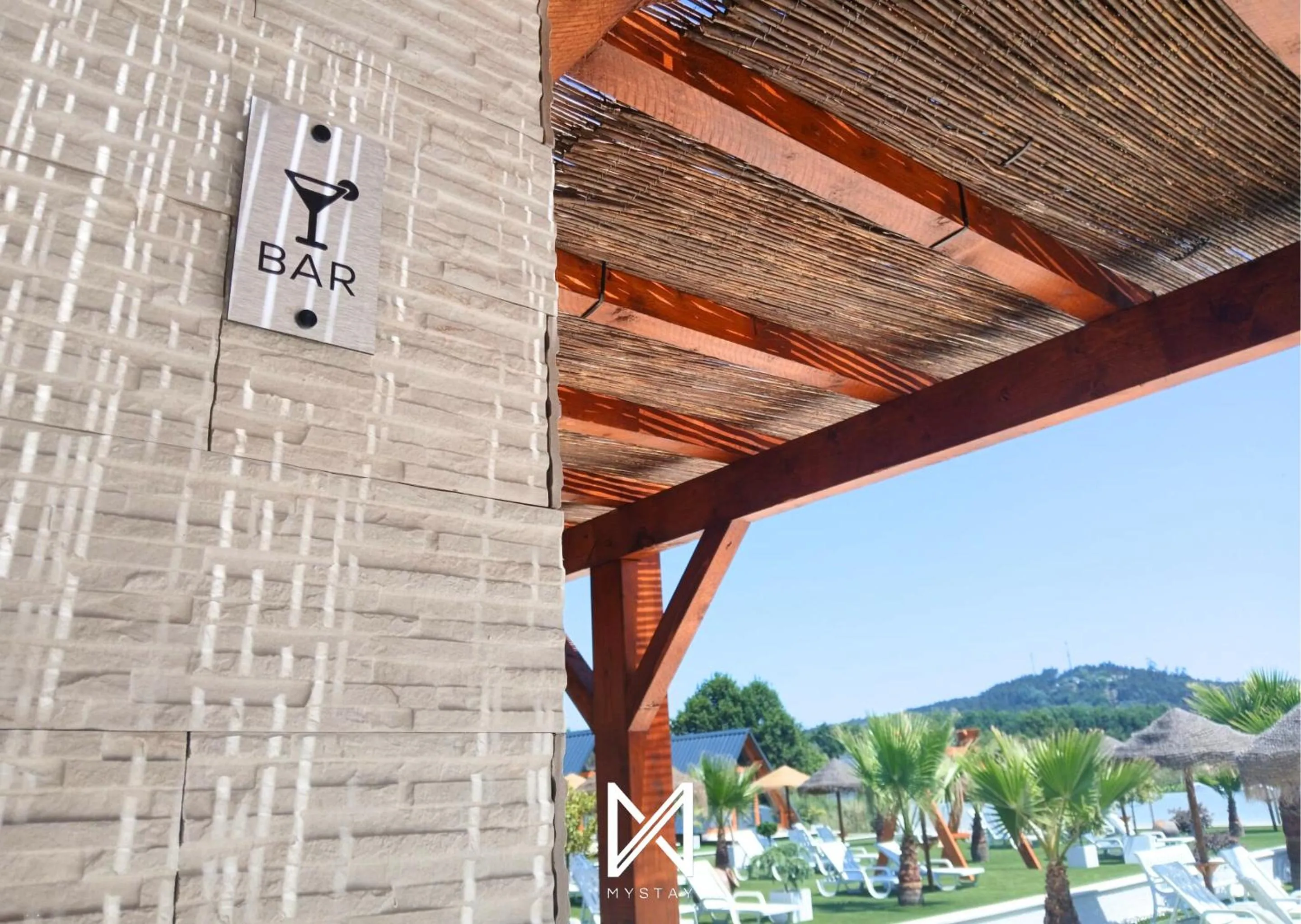 Swimming pool in Hotel Lena Village