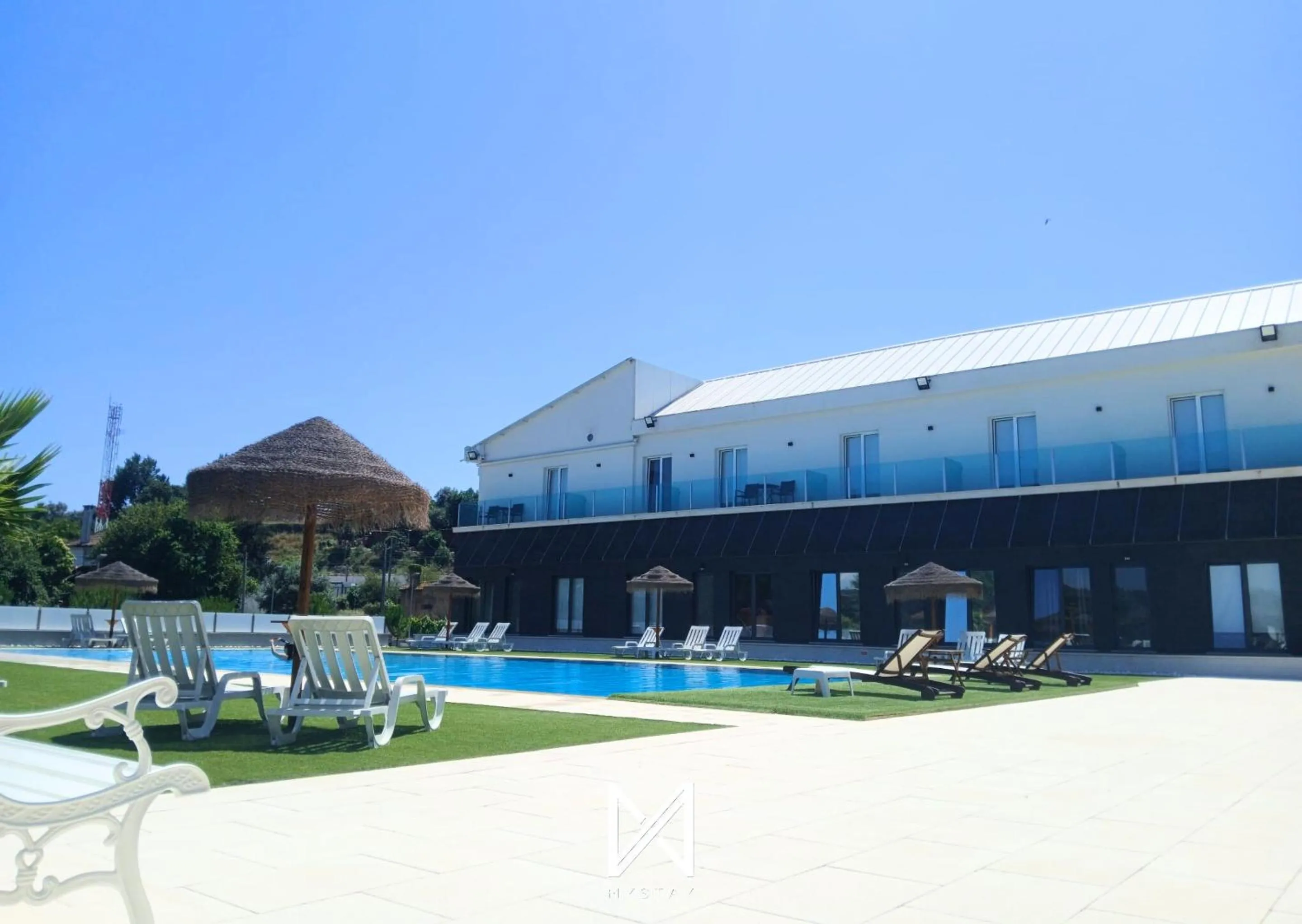 Swimming pool in Hotel Lena Village