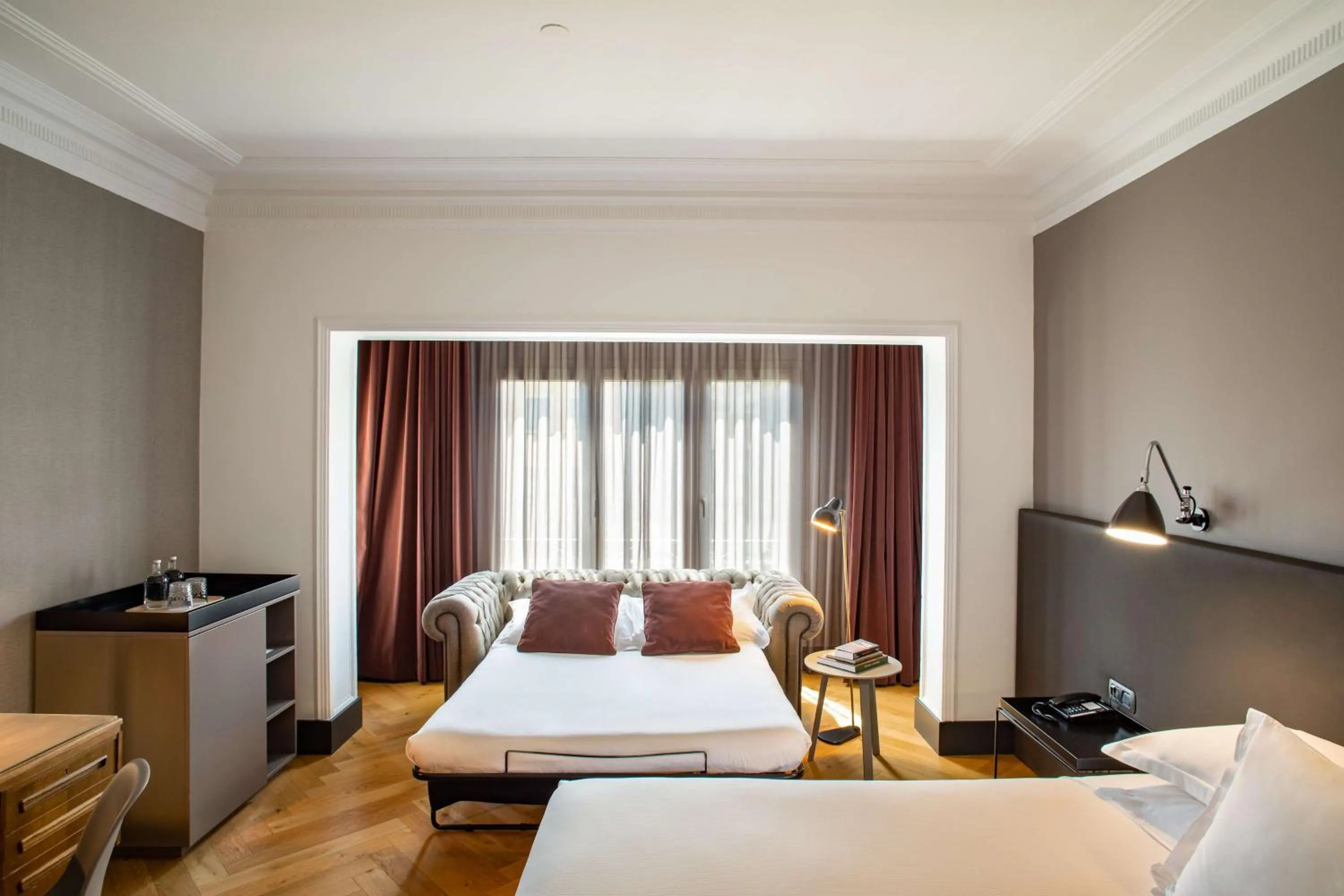 Bed in Alexandra Barcelona Hotel, Curio Collection by Hilton