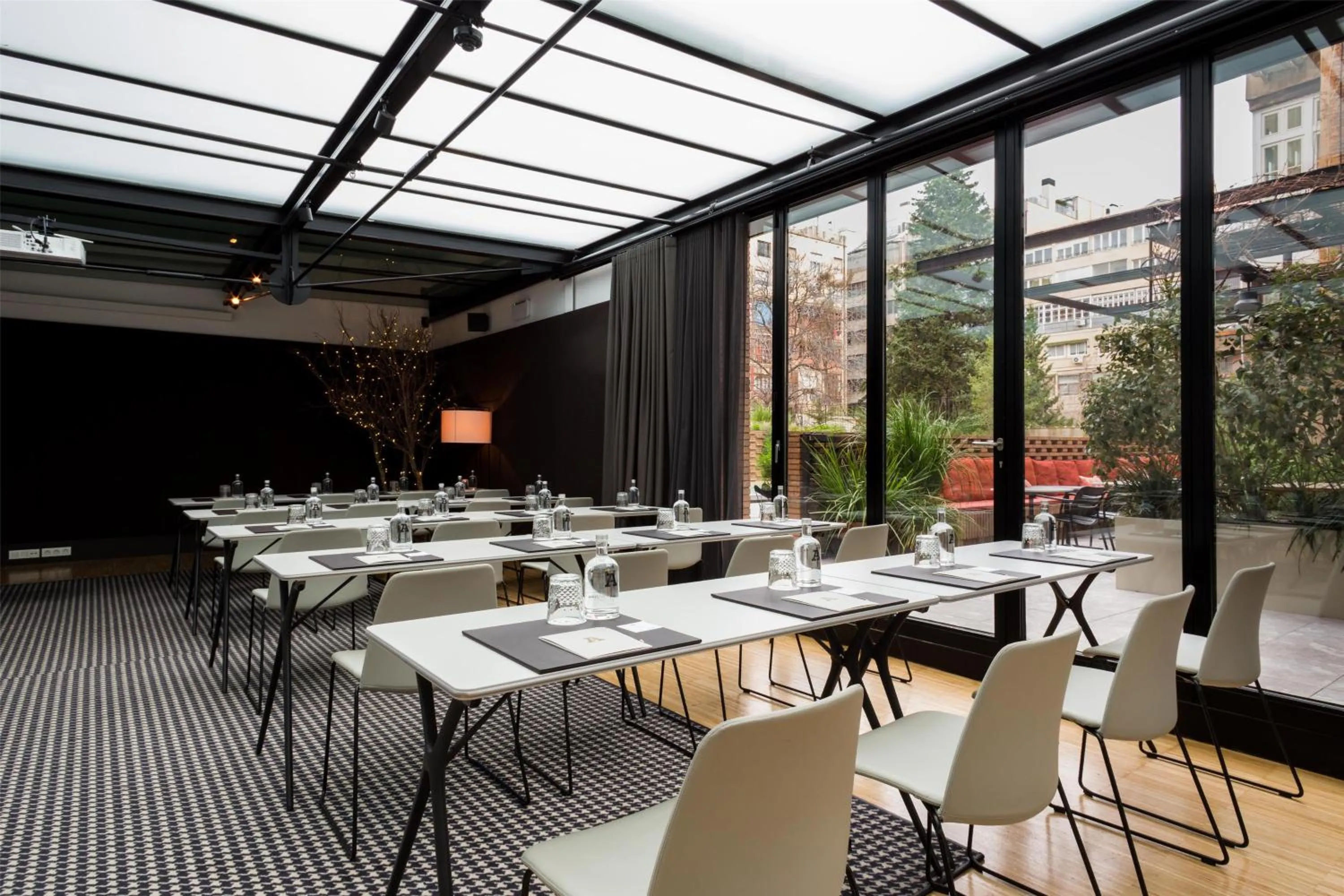 Meeting/conference room in Alexandra Barcelona Hotel, Curio Collection by Hilton