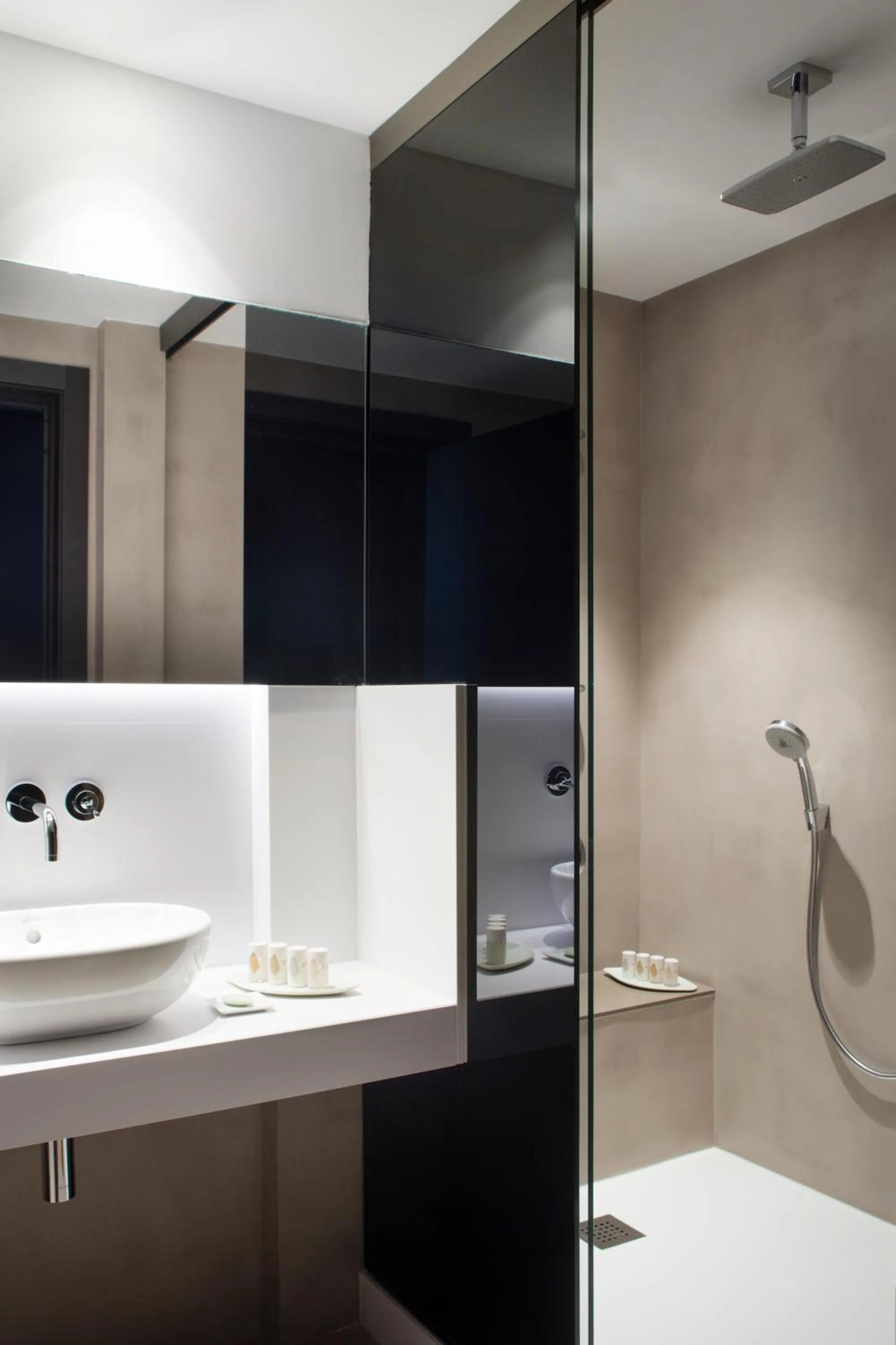 Shower in Alexandra Barcelona Hotel, Curio Collection by Hilton