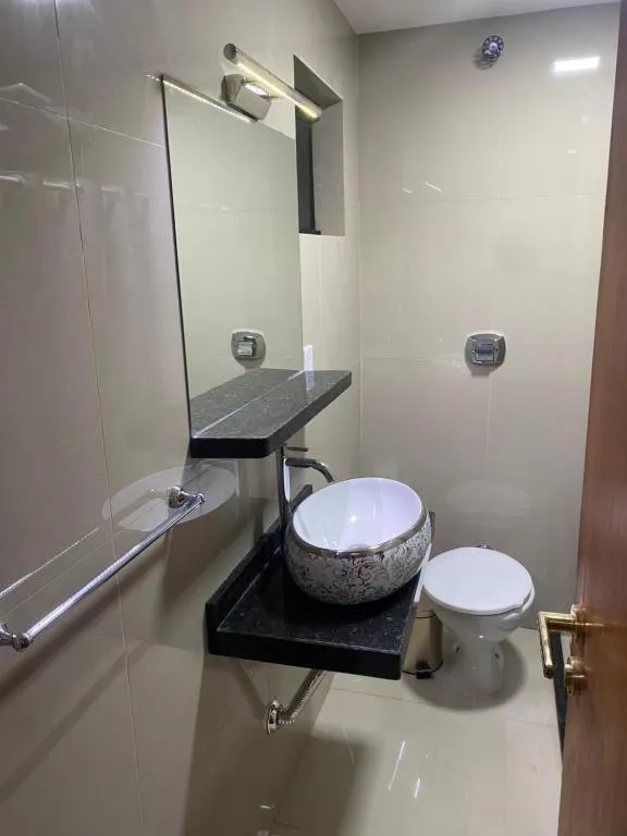 España Suites Hotel