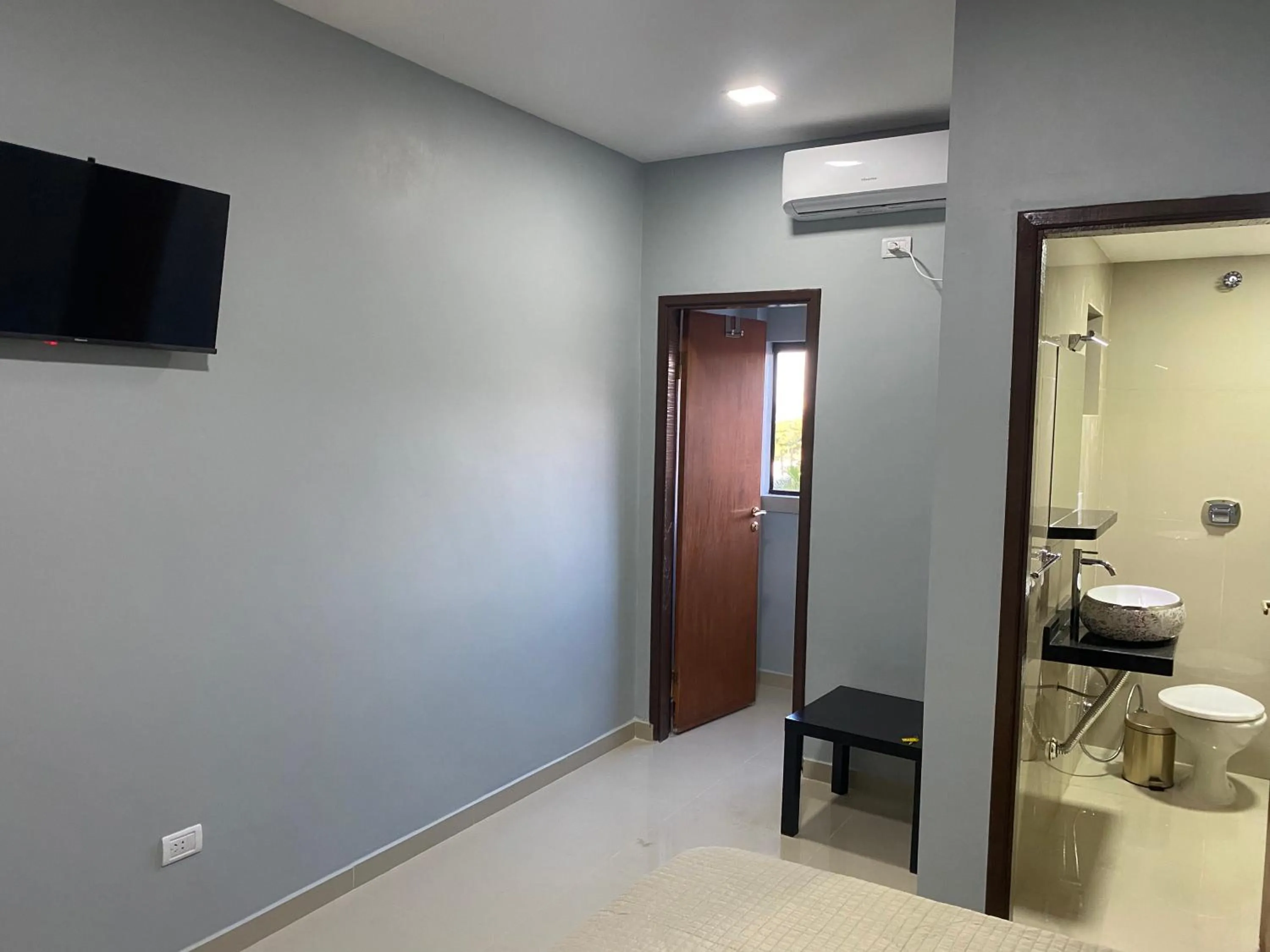 España Suites Hotel