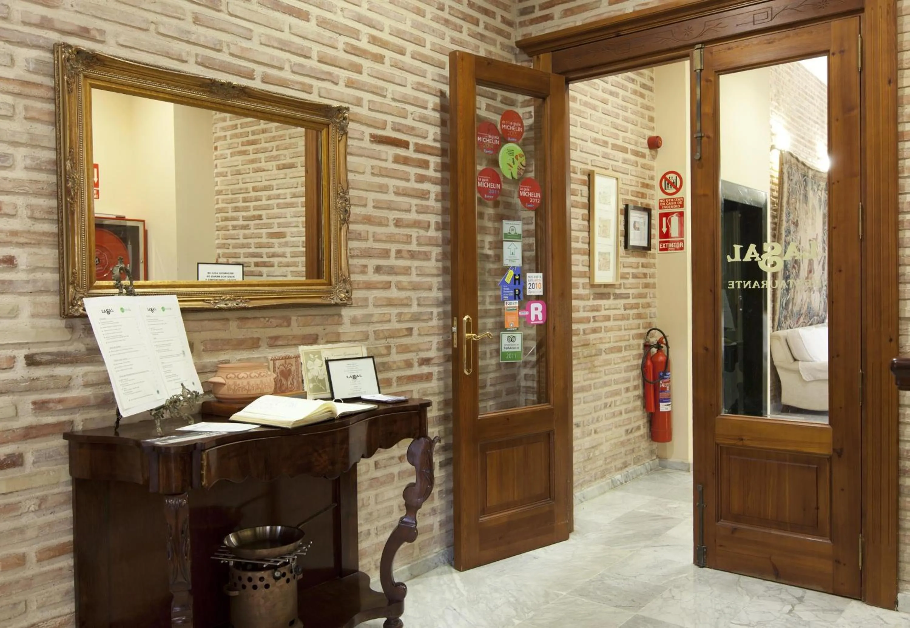 Restaurant/places to eat in Ad Hoc Parque