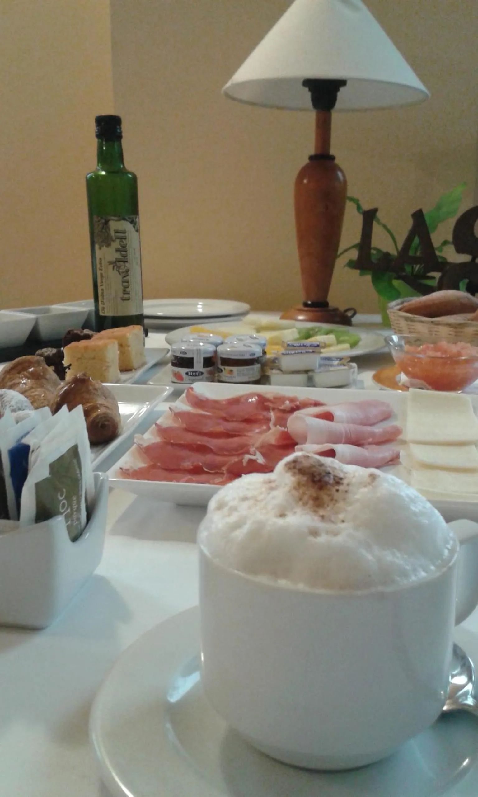 Food and drinks in Ad Hoc Parque